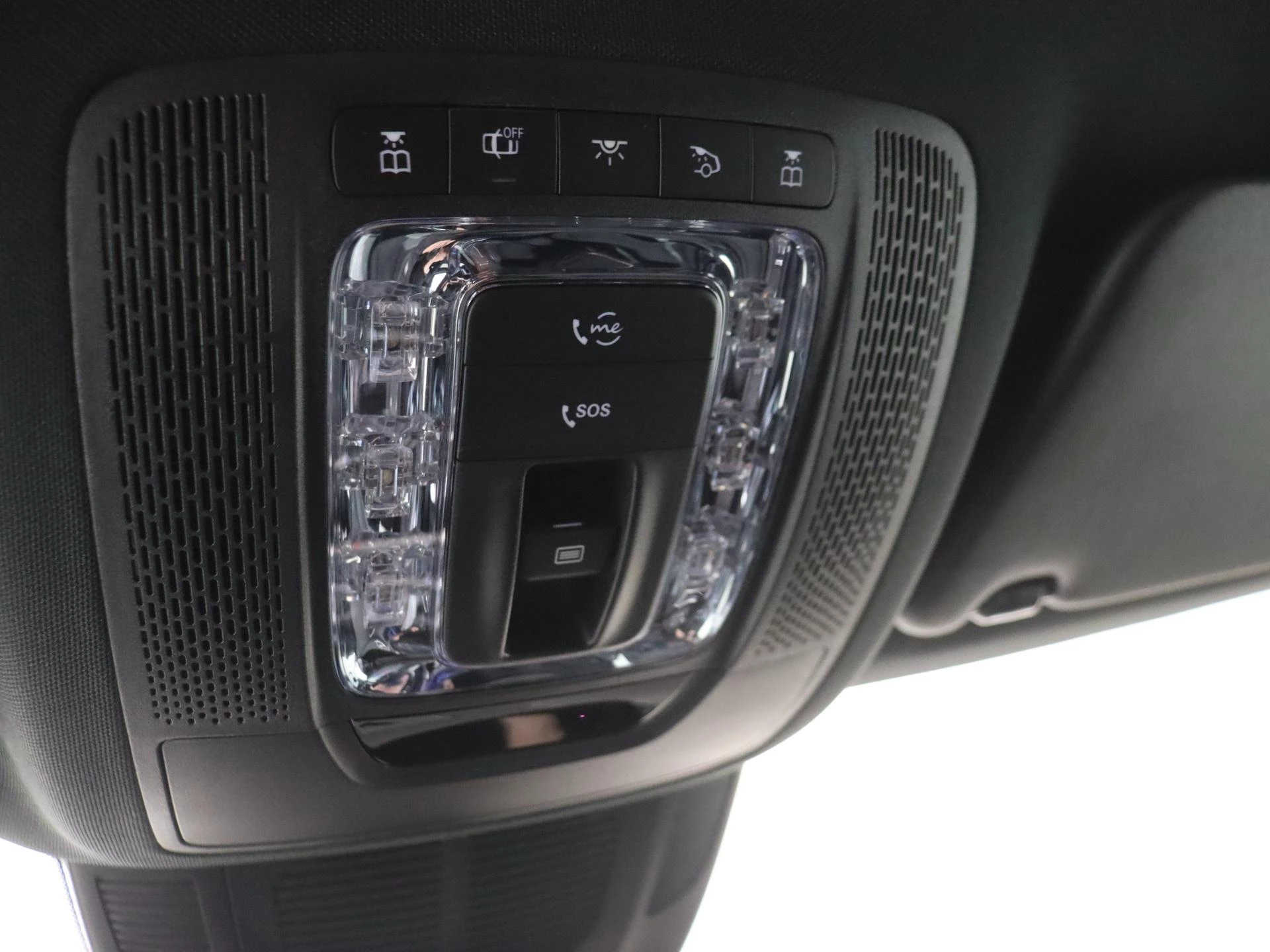 Mercedes-Benz-GLE-image-22