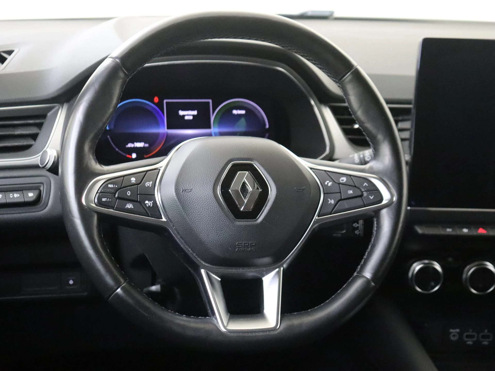 Renault-Captur-image-9