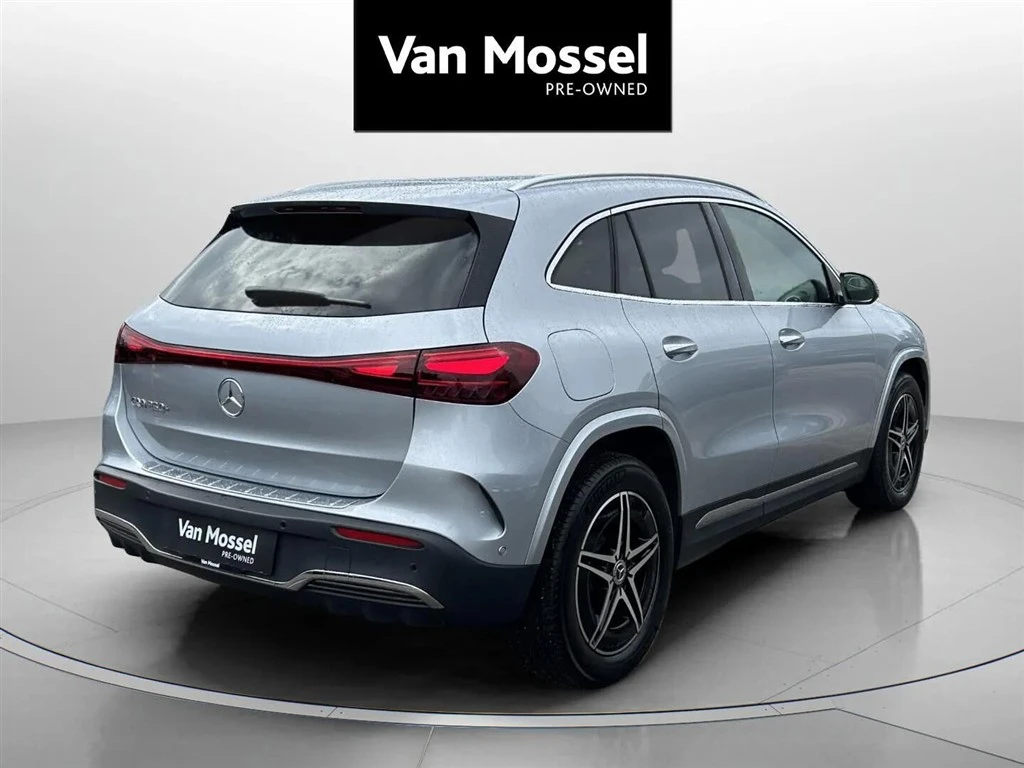 Mercedes-Benz-EQA-image-4