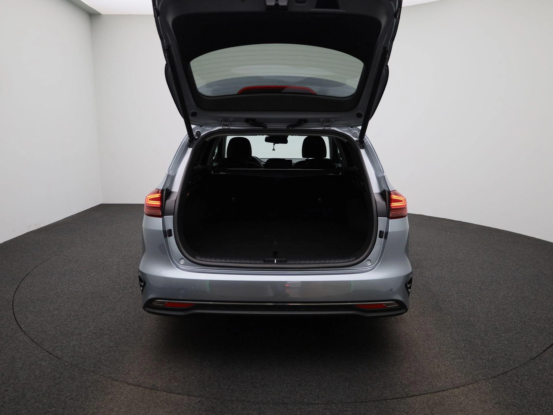 Kia-Ceed Sportswagon-image-10