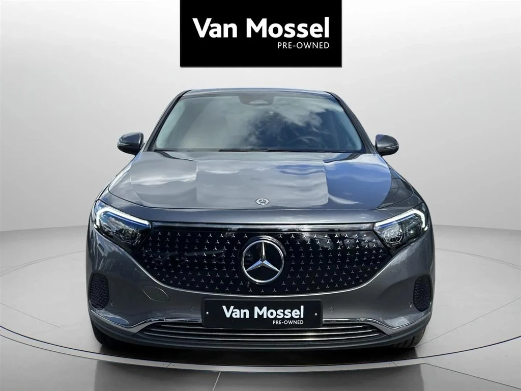Mercedes-Benz-EQA-image-1