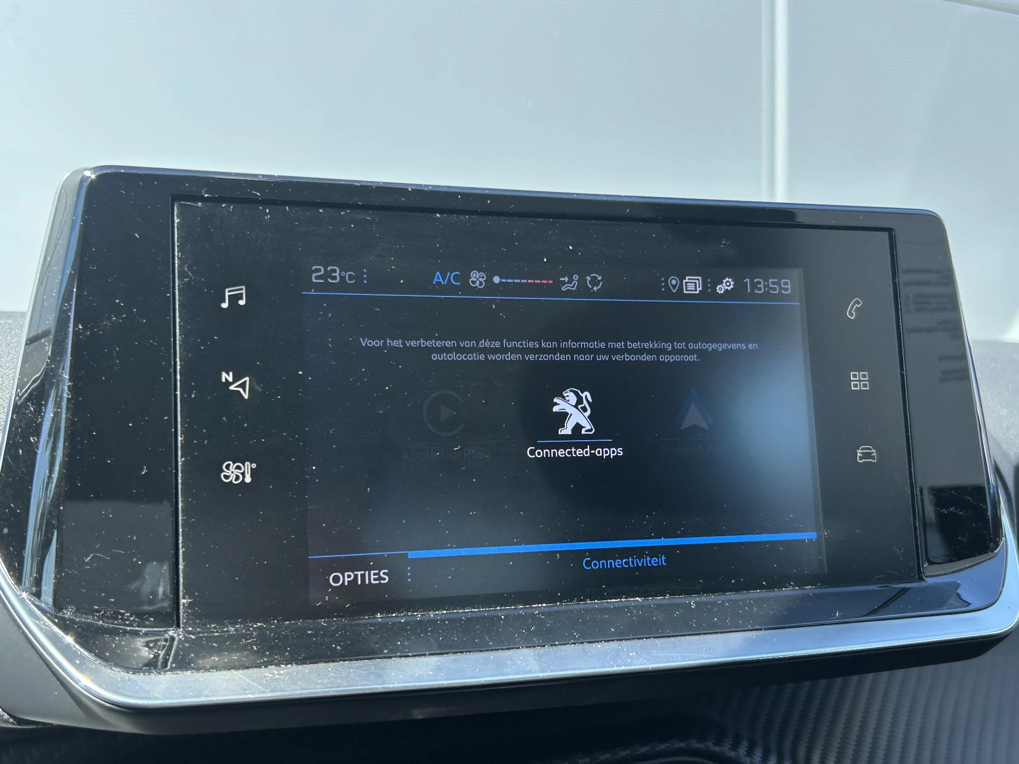 Peugeot-2008-image-14