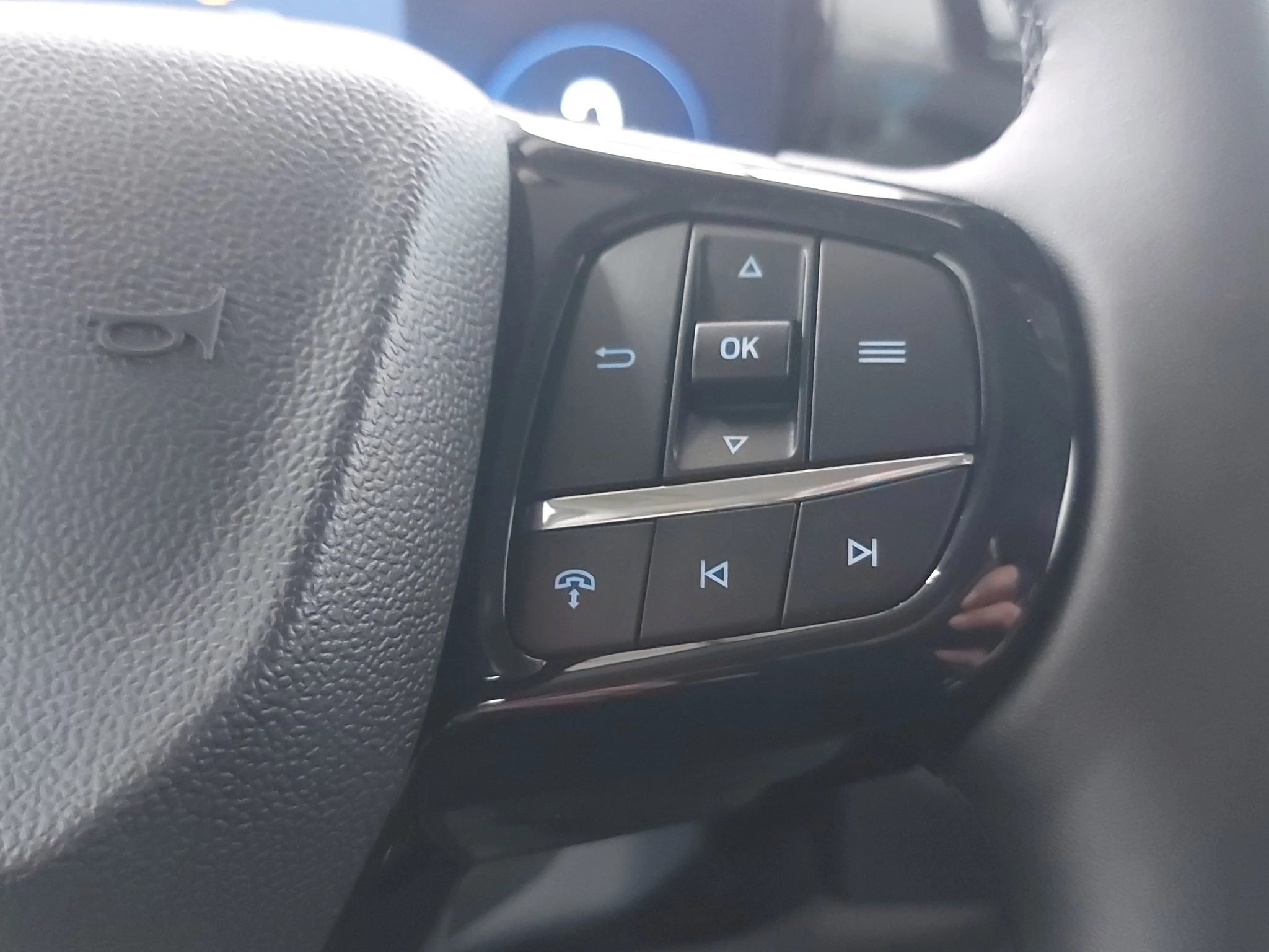Ford-Tourneo Custom-image-21