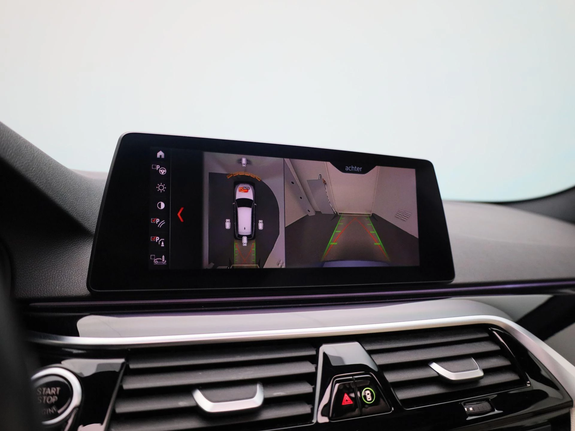 BMW 5 Serie Touring 540i xDrive High Executive