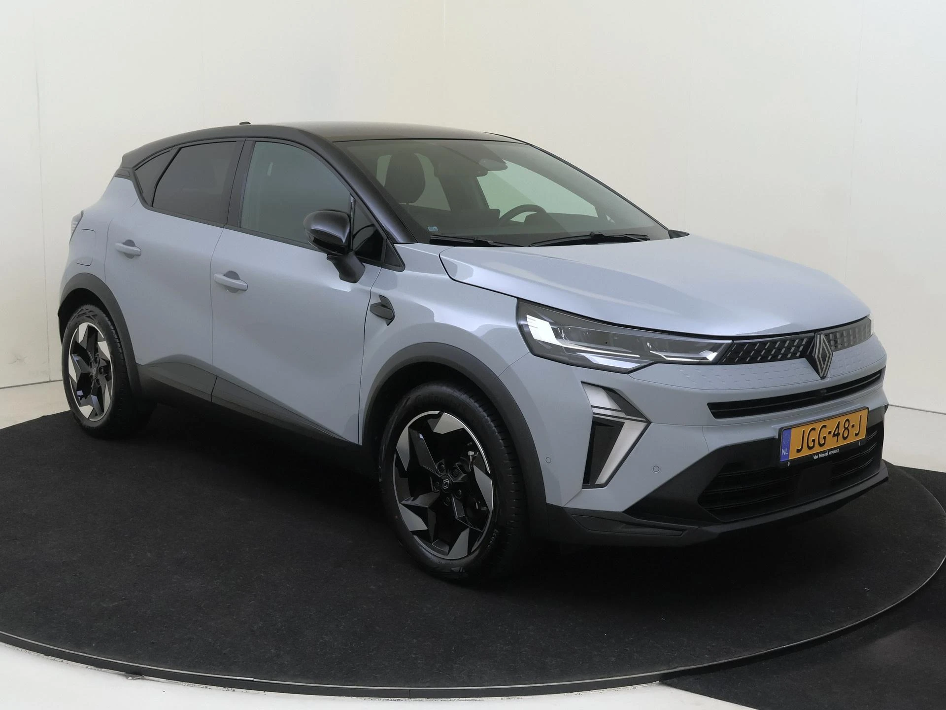 Renault-Captur-image-1