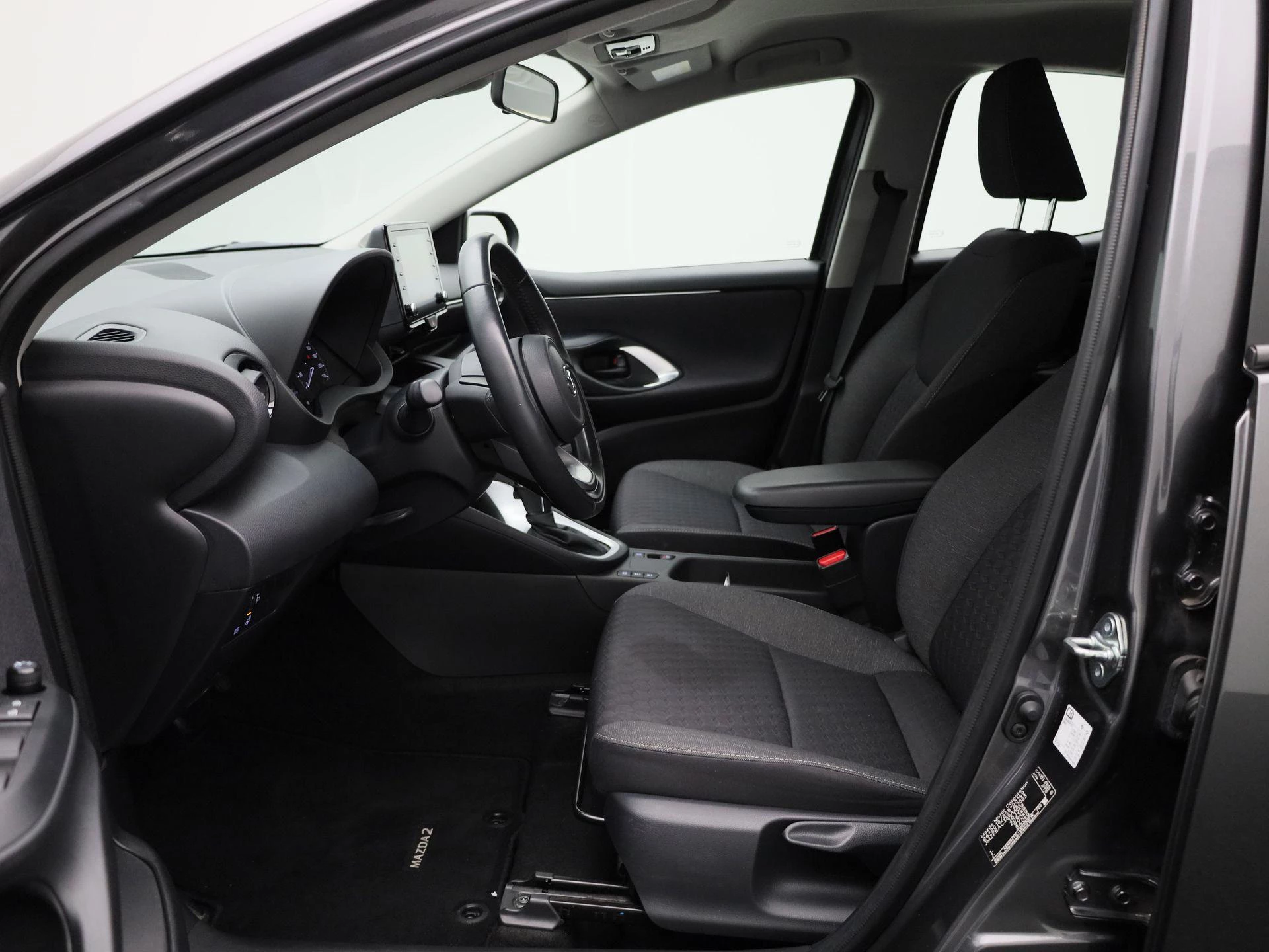 Mazda-2 Hybrid-image-8