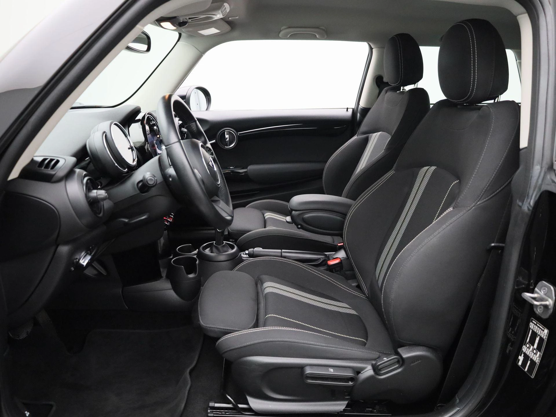 MINI-Cooper S-image-10