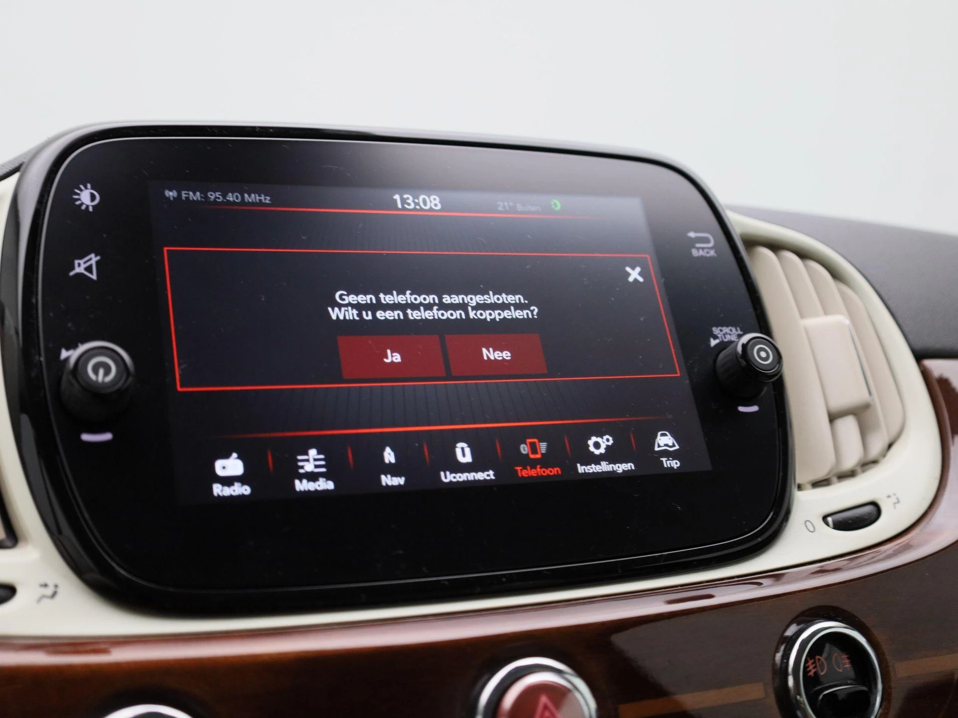 Fiat-500C-image-25