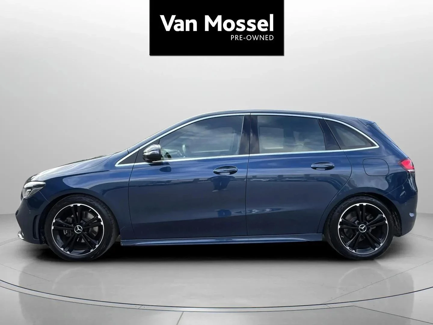 Mercedes-Benz-B-Klasse-image-7