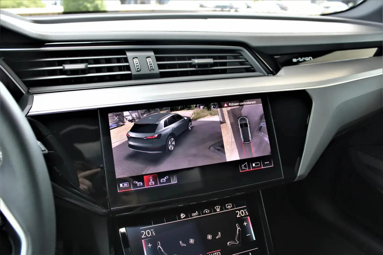 Audi-e-tron-image-13