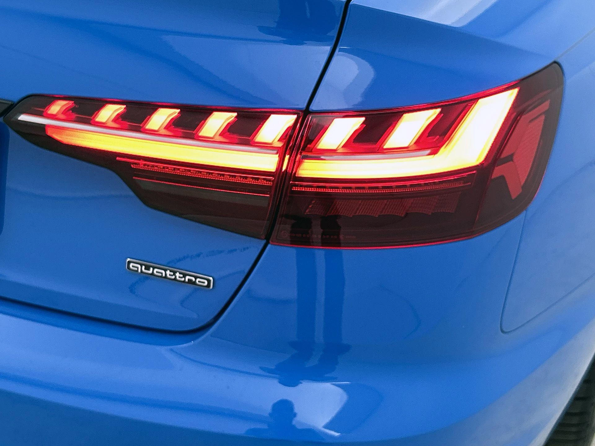 Audi A4 Limousine 40 TFSI quattro S edition