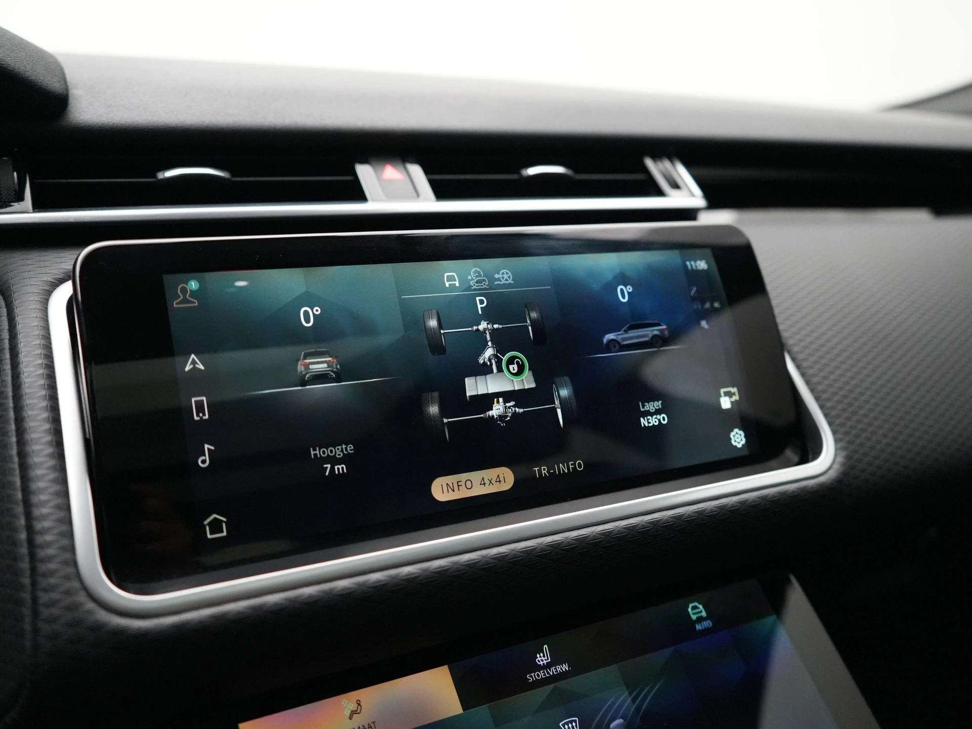 Land Rover-Range Rover Velar-image-34