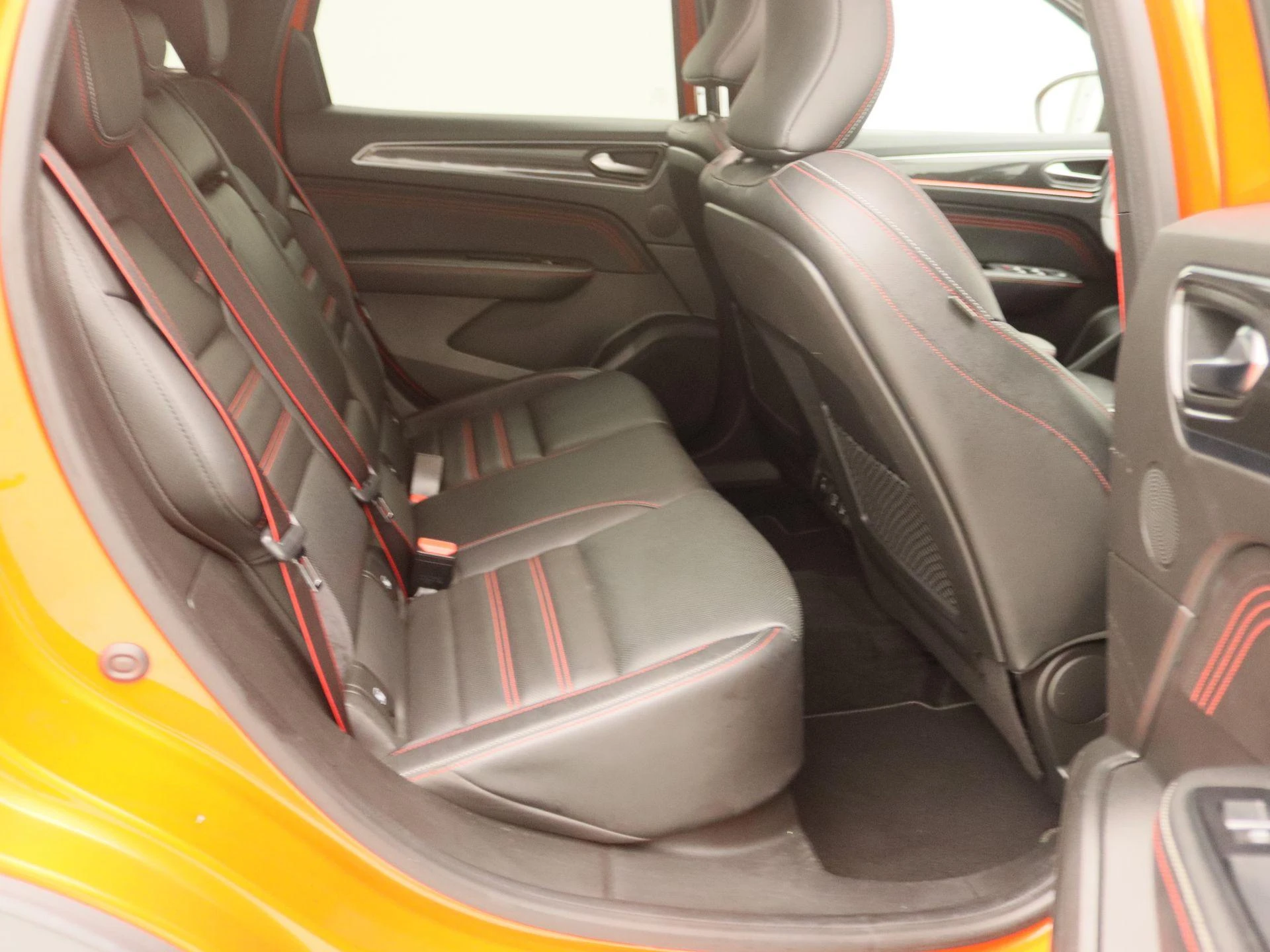 Renault-Arkana-image-26
