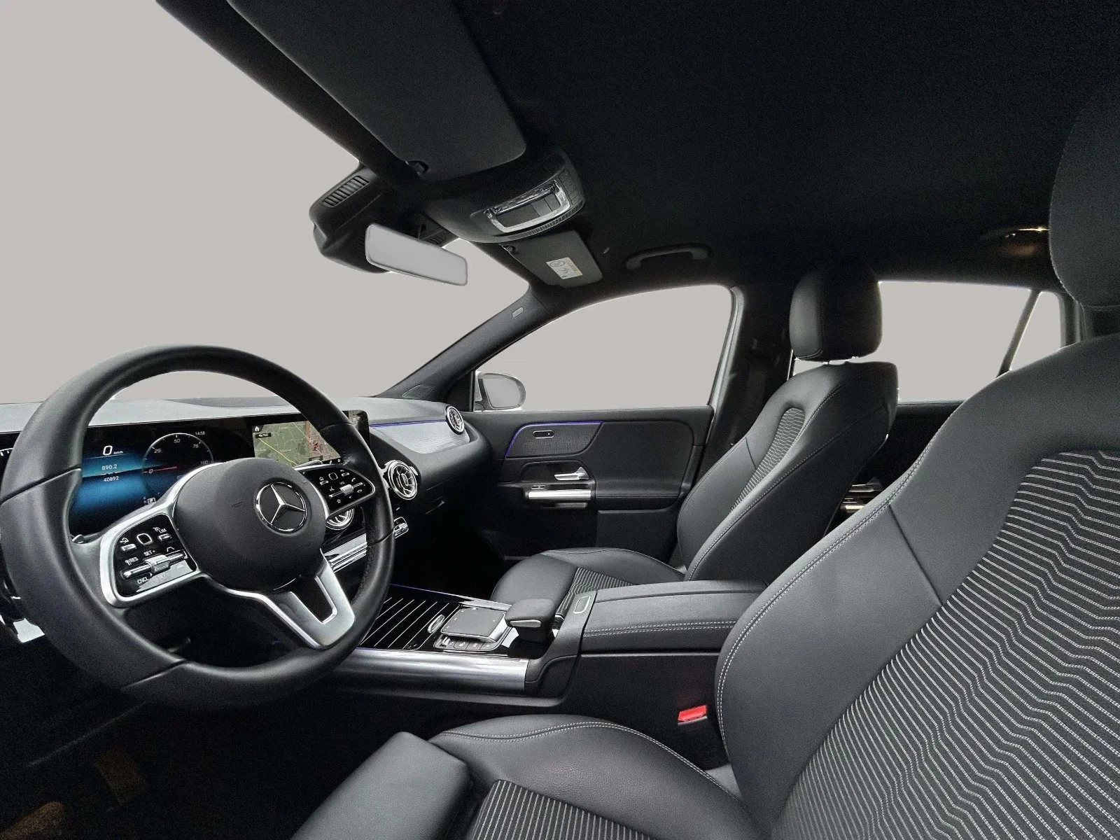 Mercedes-Benz-EQA-image-9