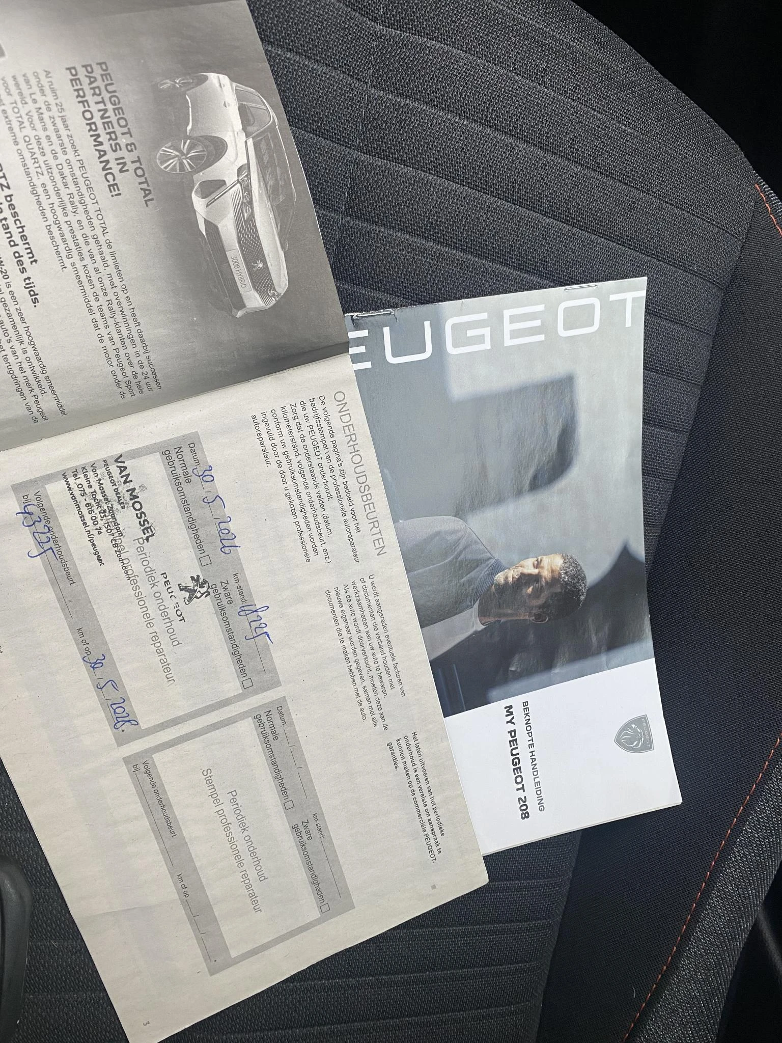Peugeot-e-208-image-1