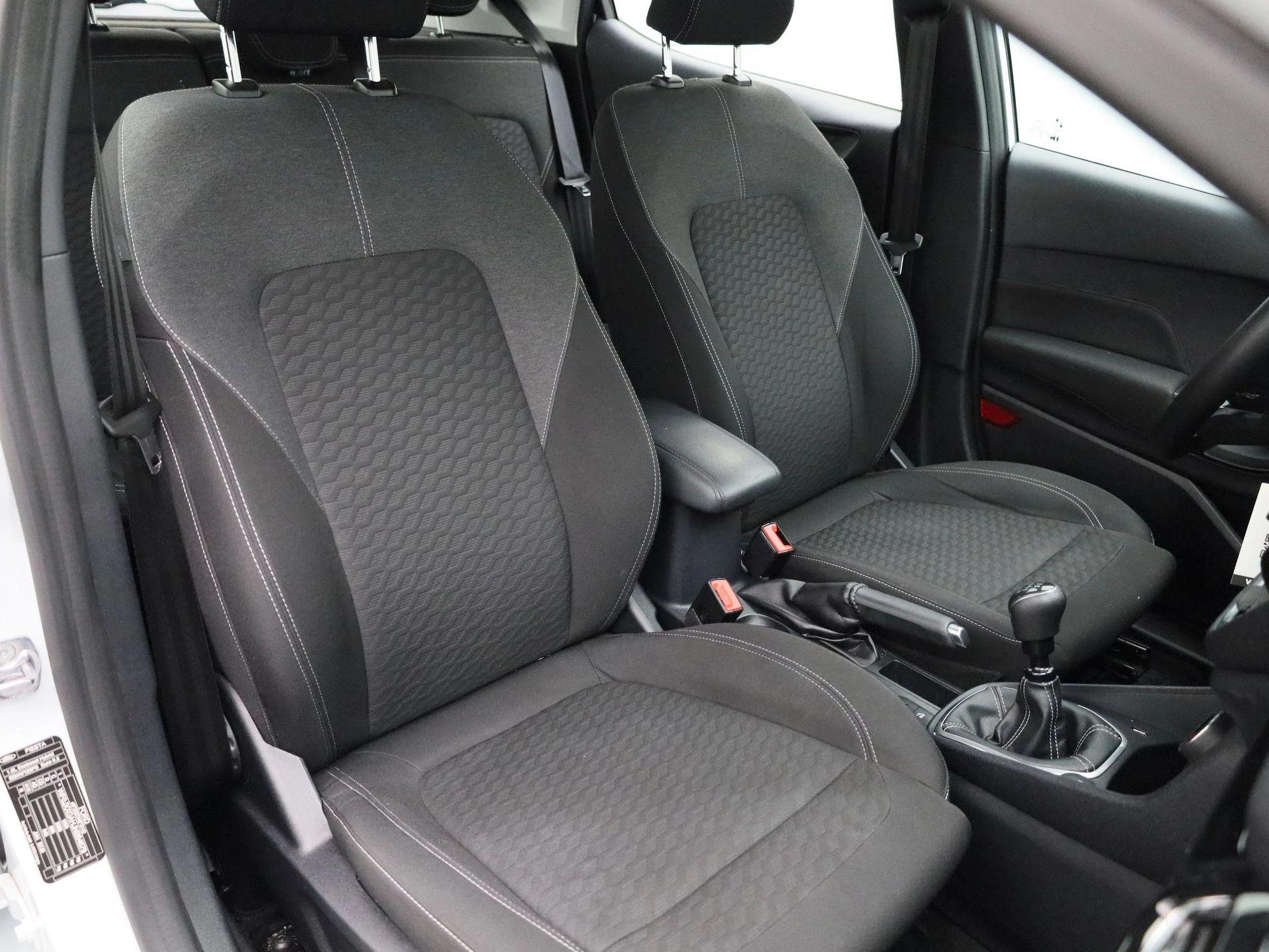 Ford-Fiesta-image-31