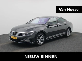 Volkswagen Passat 1.5 TSI R-Line Business +