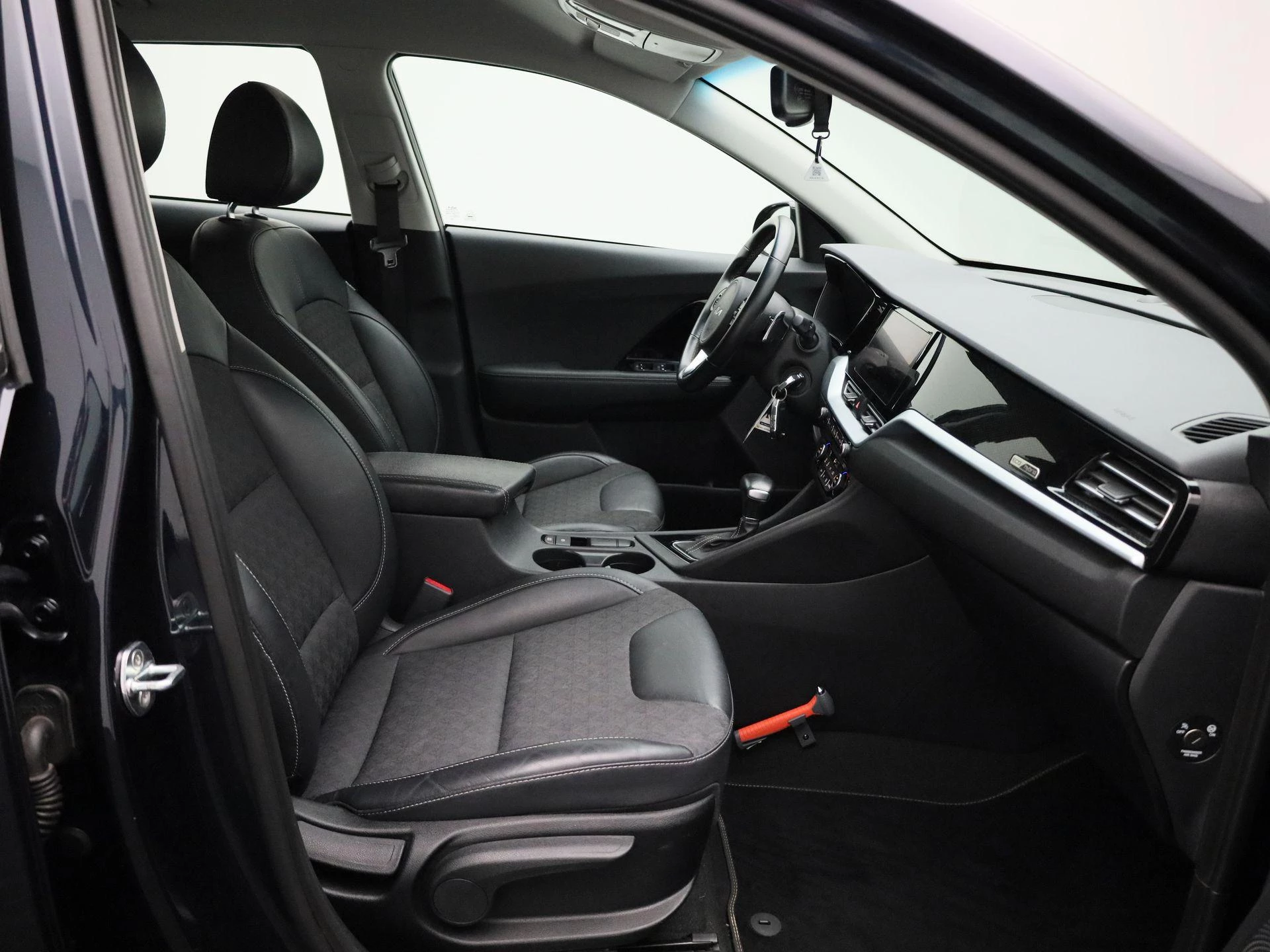 Kia-Niro-image-31
