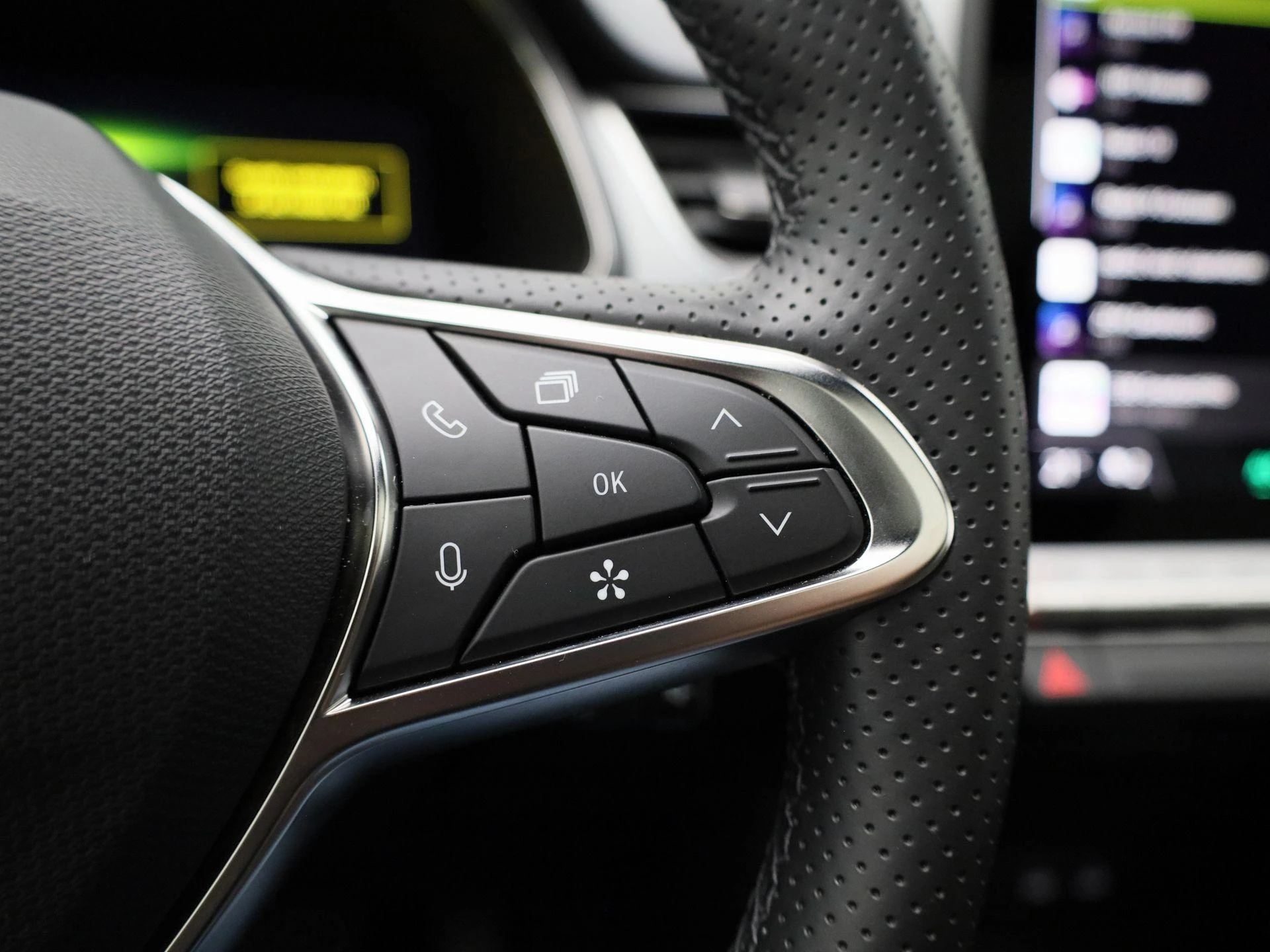 Renault-Captur-image-14