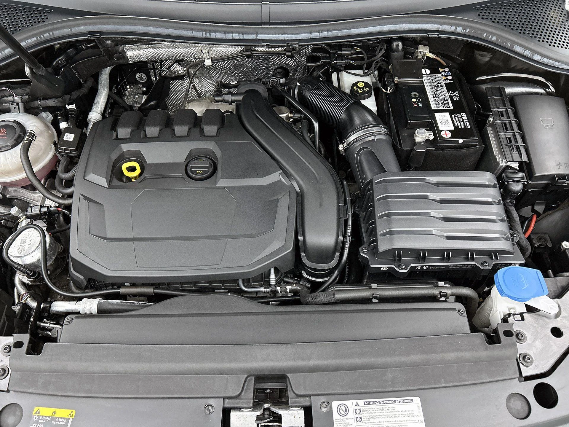 Volkswagen-Tiguan-image-40