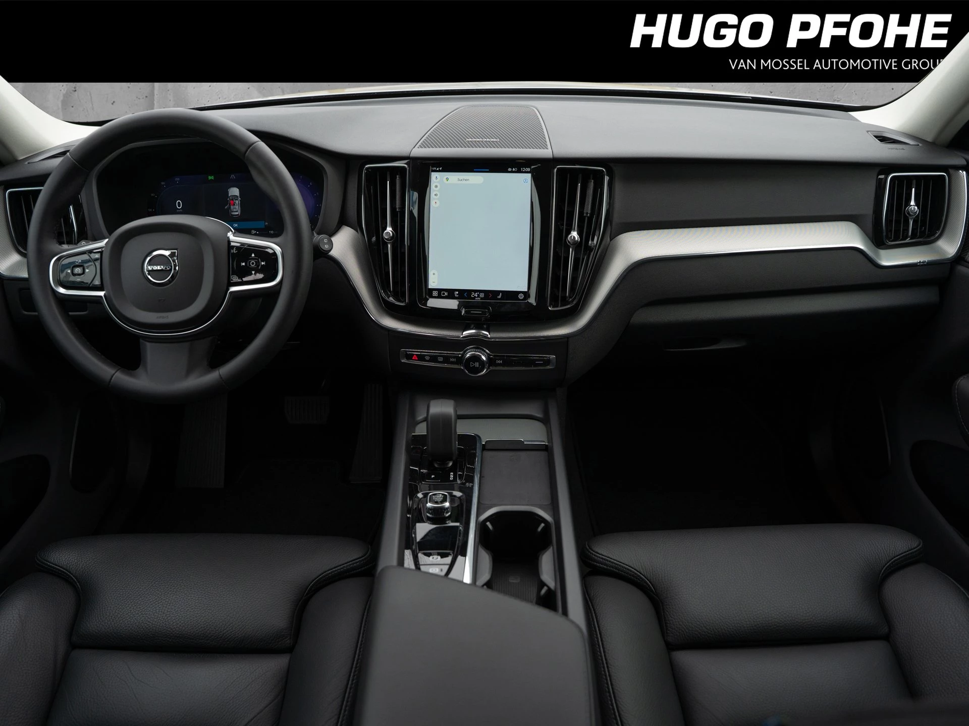 Volvo XC60 B4 2WD Plus Dark