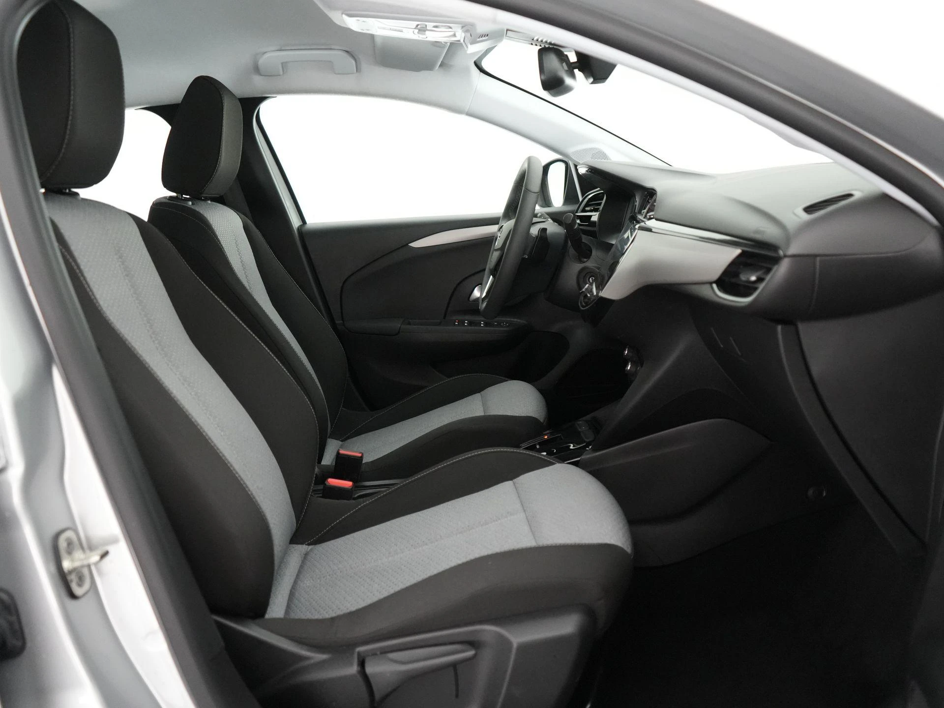 Opel-Corsa-image-11