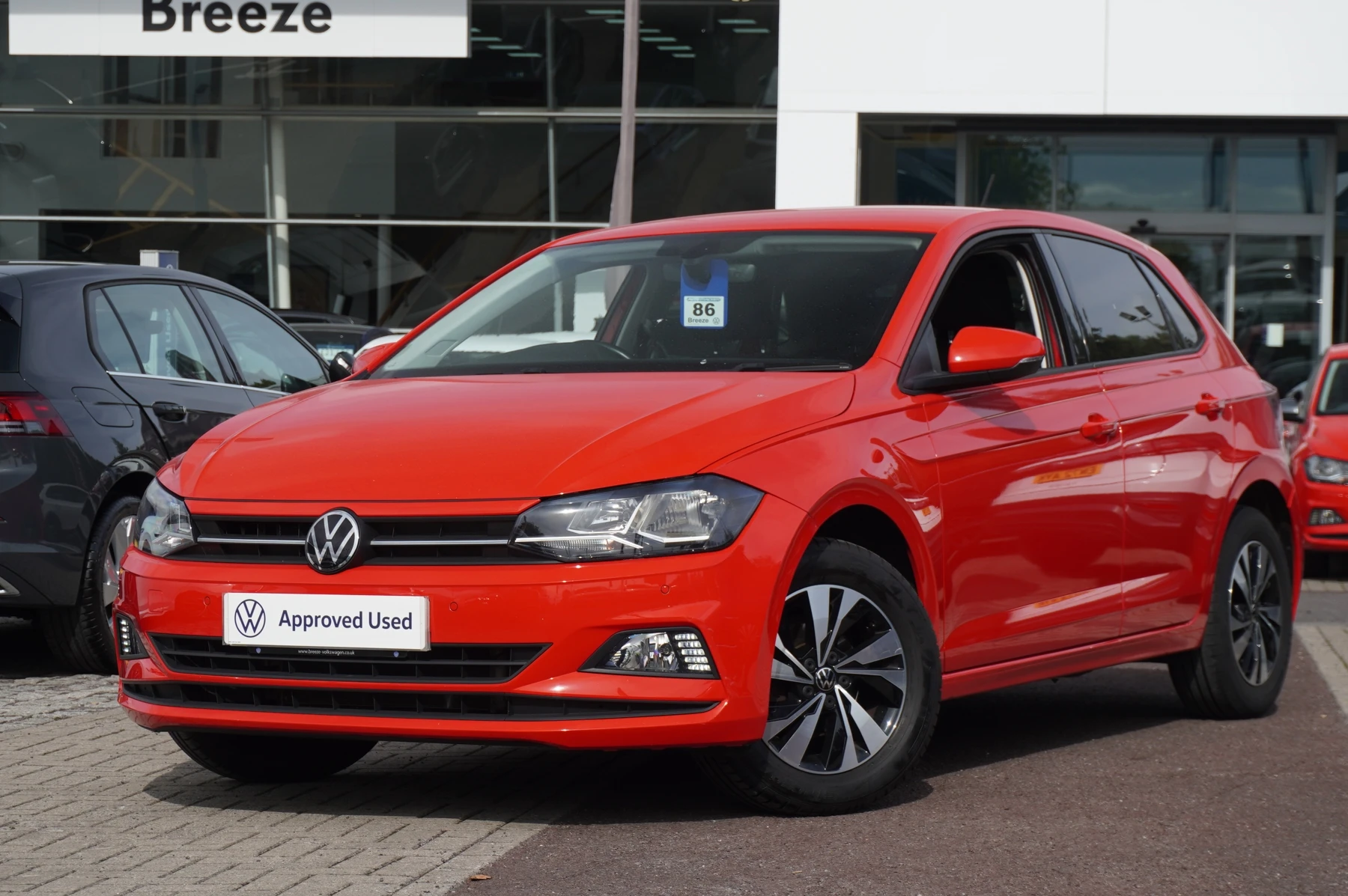 Volkswagen-Polo-image-31