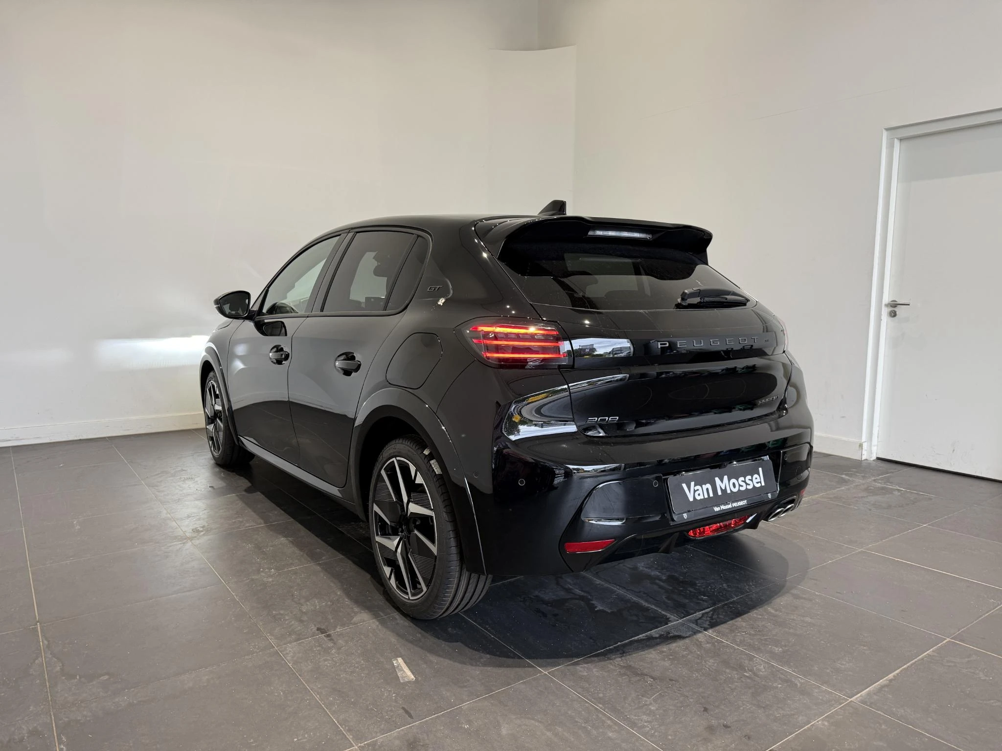 Peugeot-208-image-5
