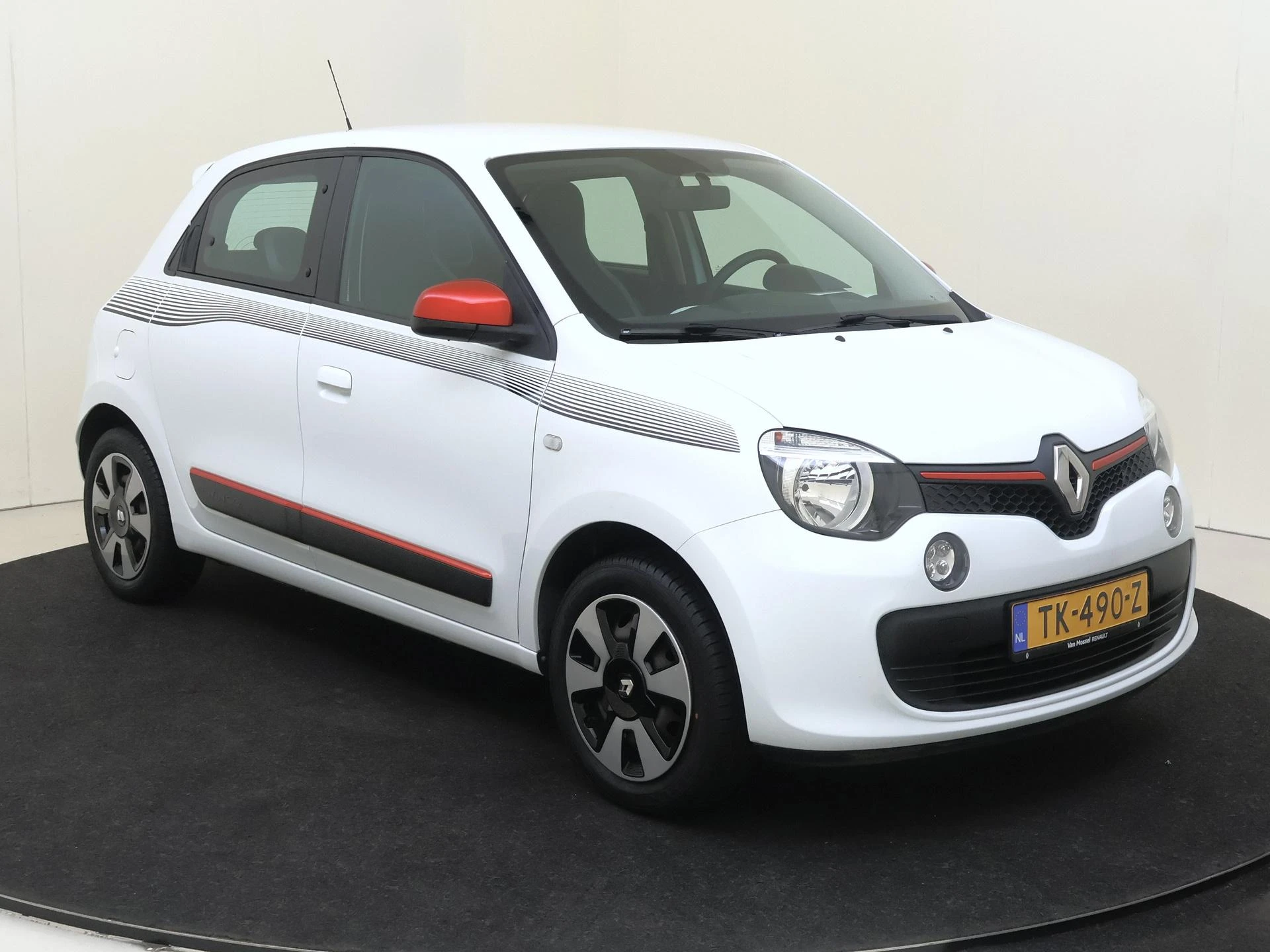 Renault-Twingo-image-1