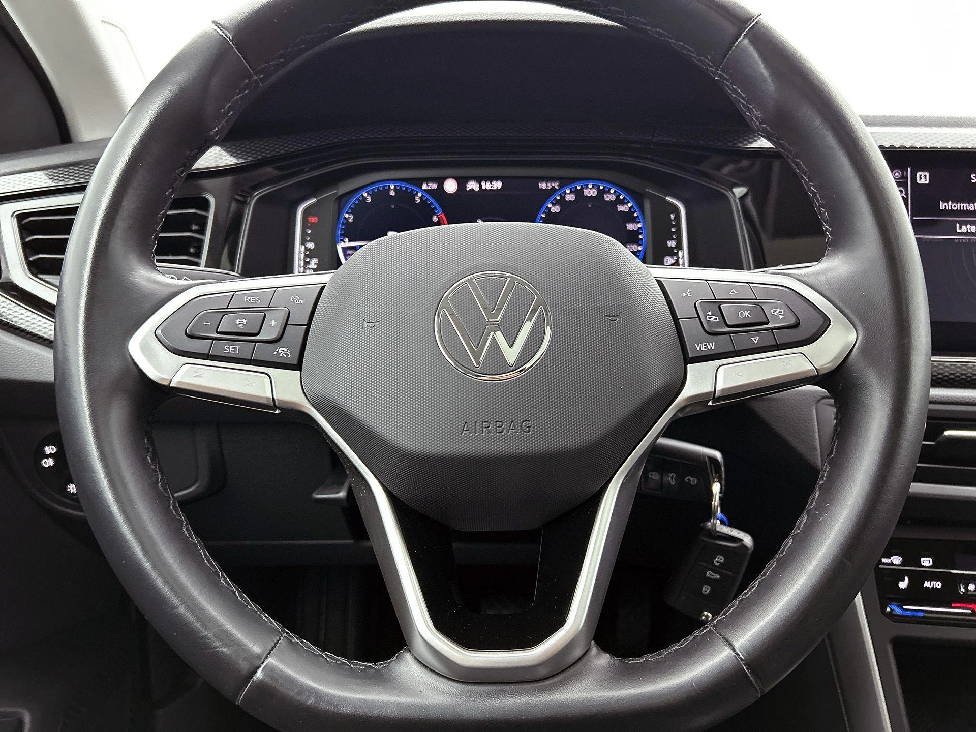 Volkswagen-Taigo-image-31