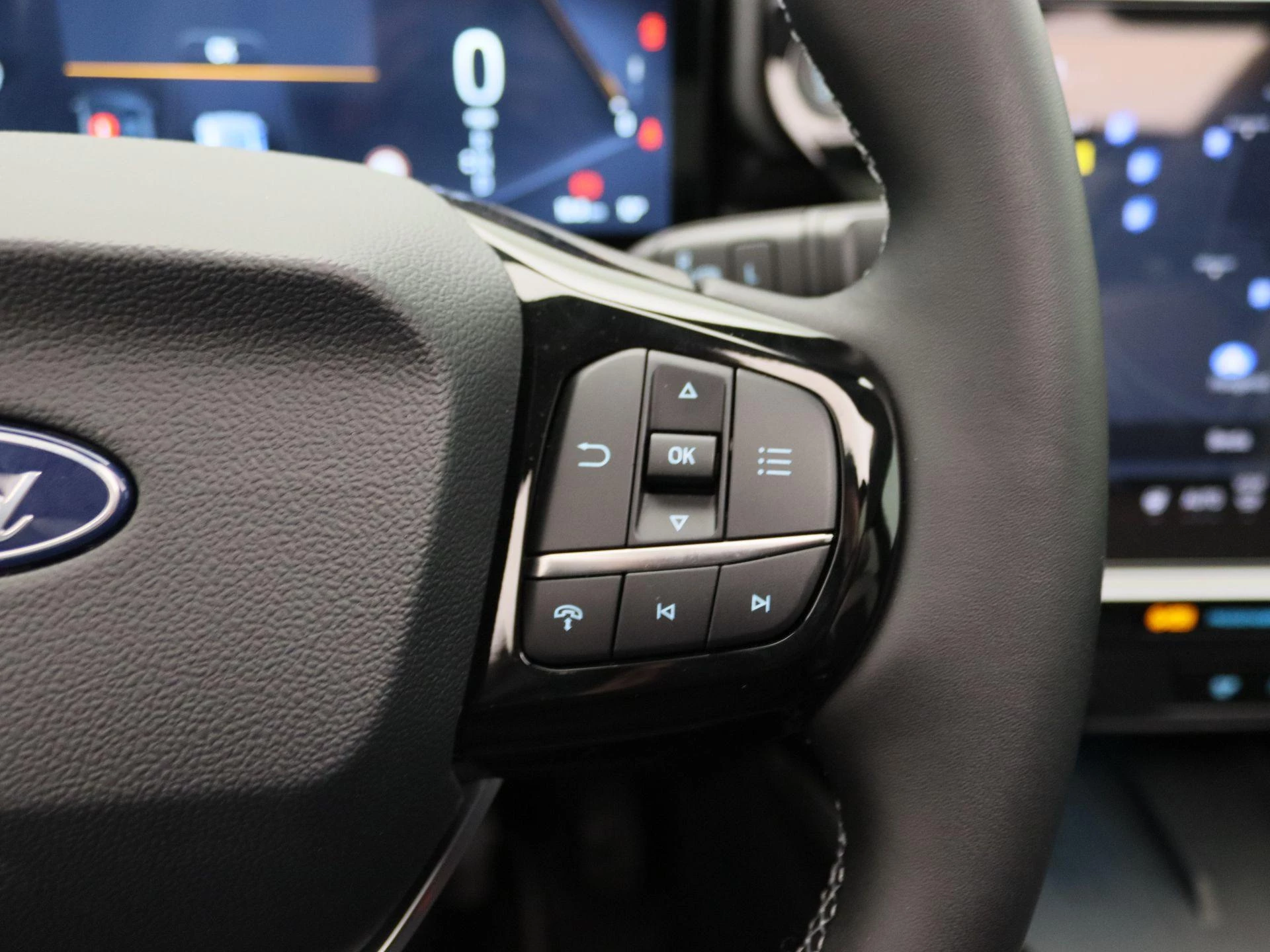 Ford-Puma Gen-E-image-19