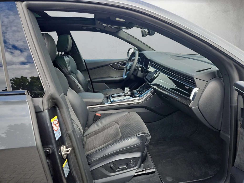 Audi Q8 55 TFSI quattro tiptronic competition plus *S line*Pano*AHK*B&O*