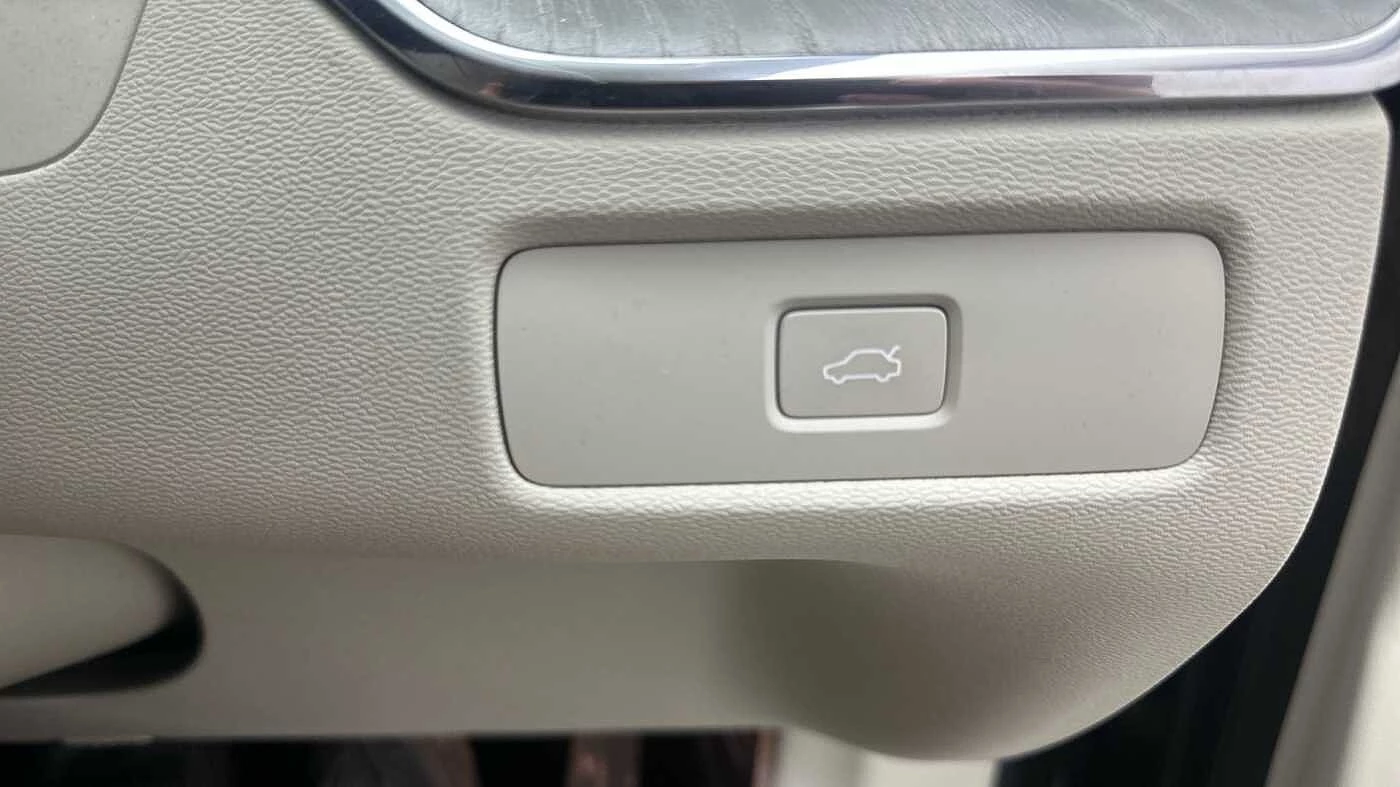 Volvo-XC60-image-30