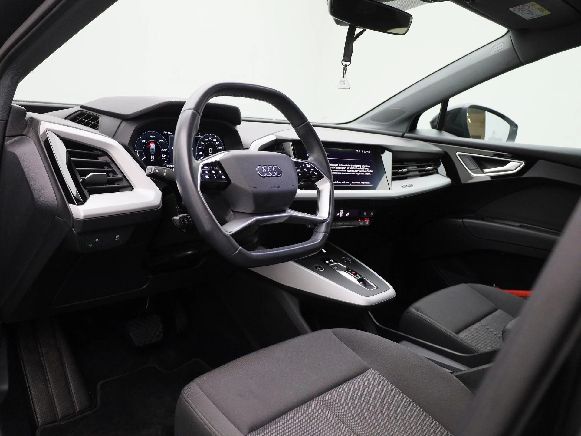 Audi-Q4 Sportback e-tron-image-33