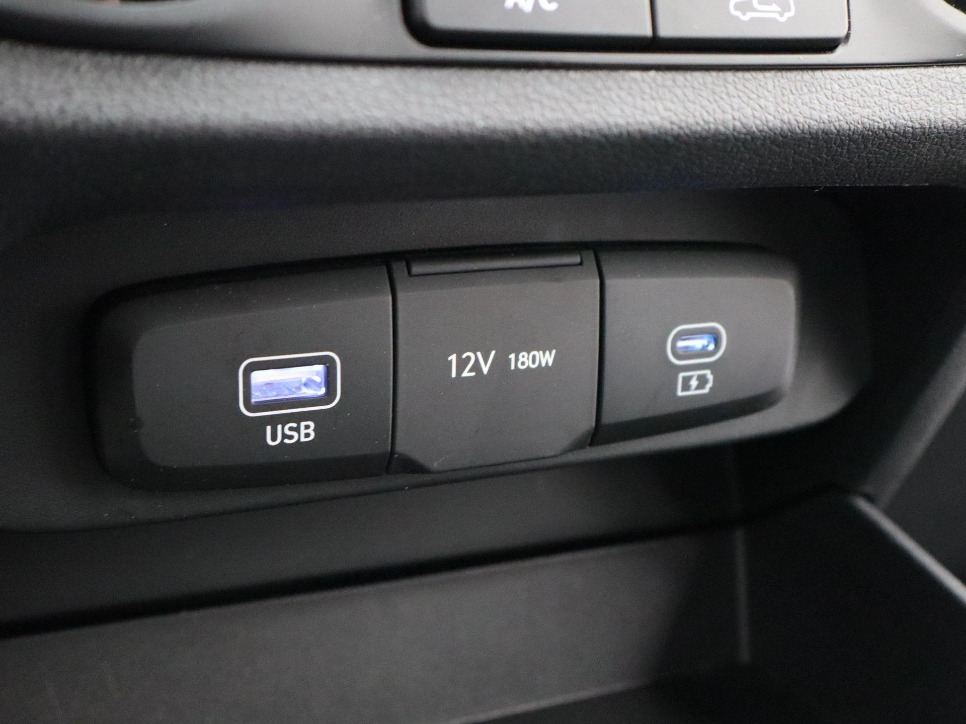 Hyundai-i10-image-21