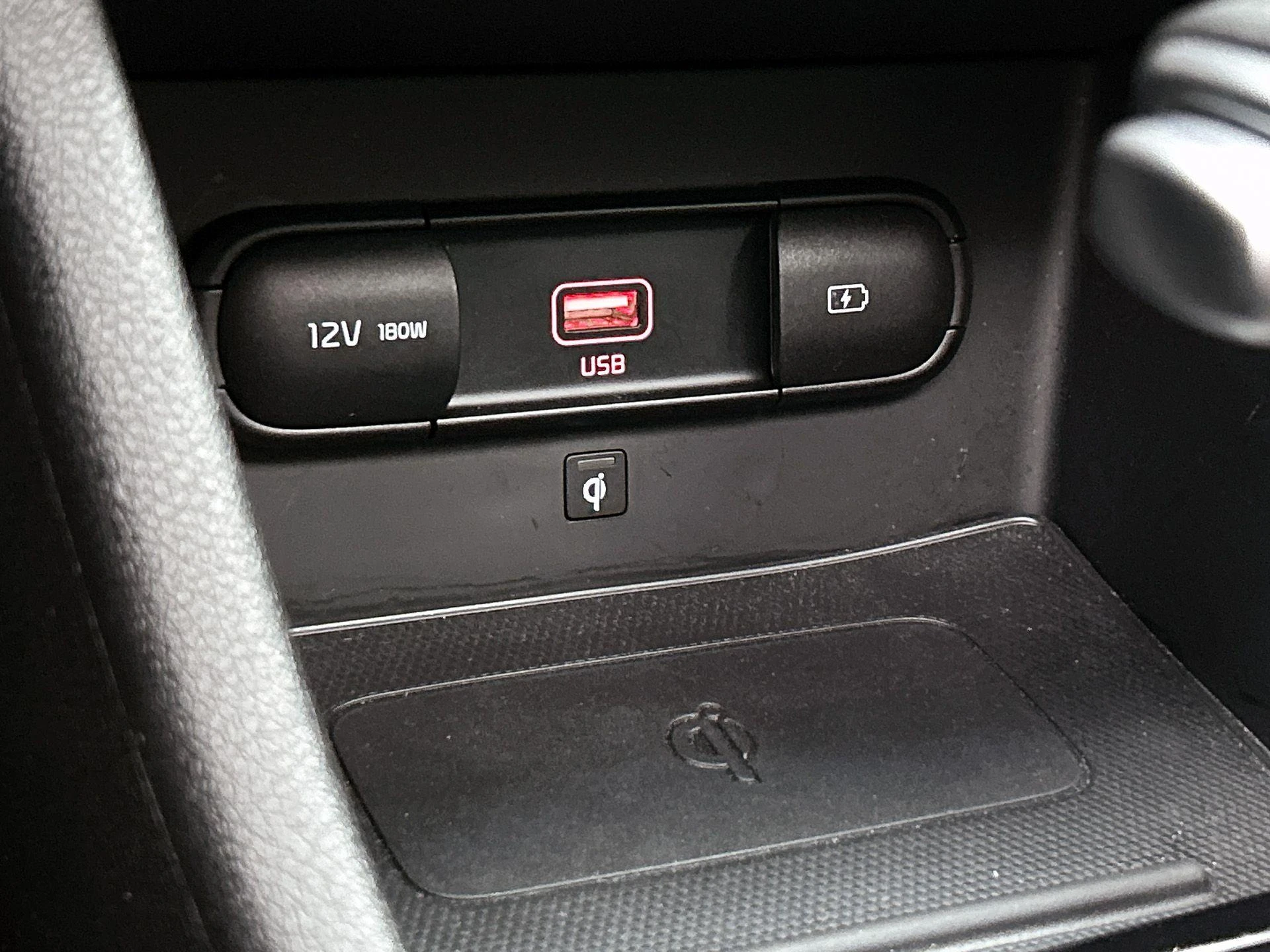 Kia-Niro-image-40