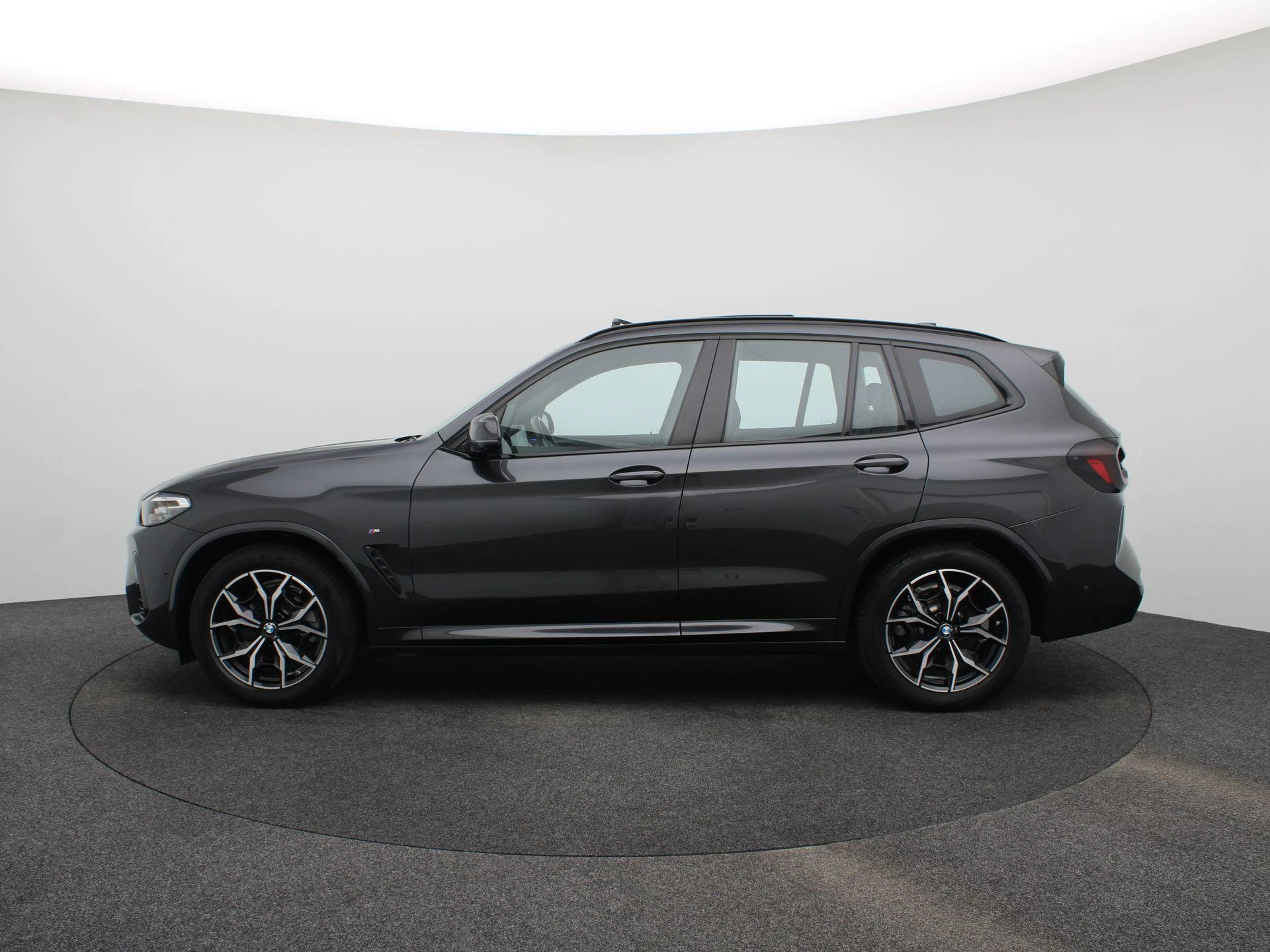 BMW-X3-image-3
