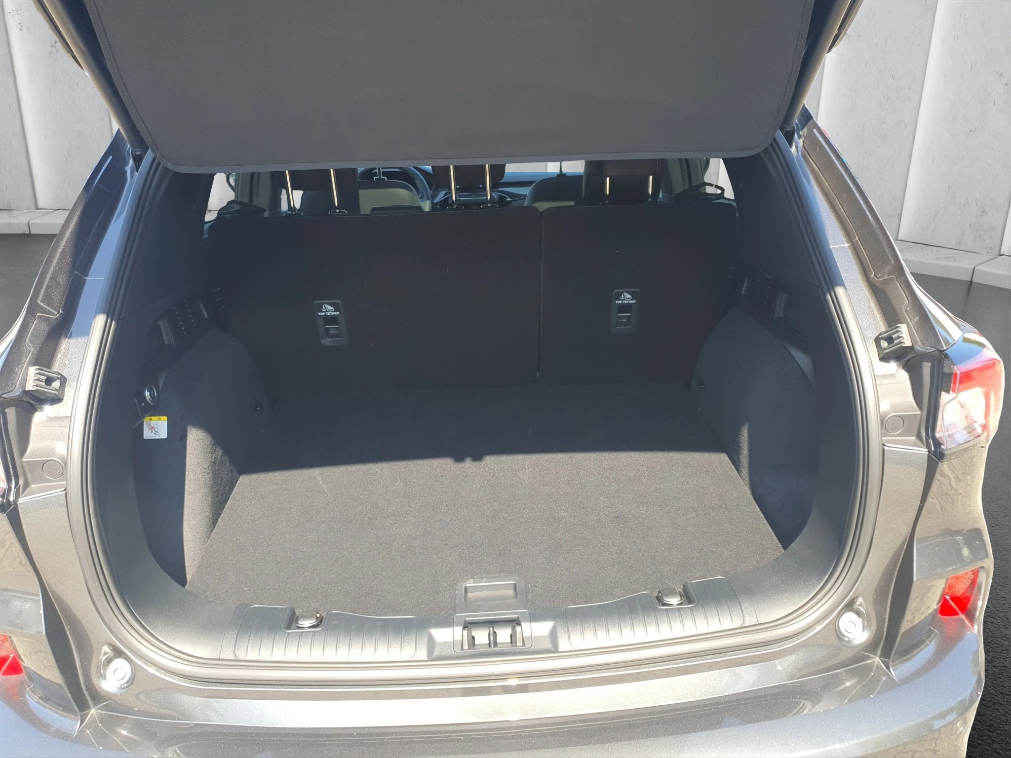 Ford Kuga ST-Line X*PANO*AHK*KAM*ACC*NAVI*SOUND-SYS.