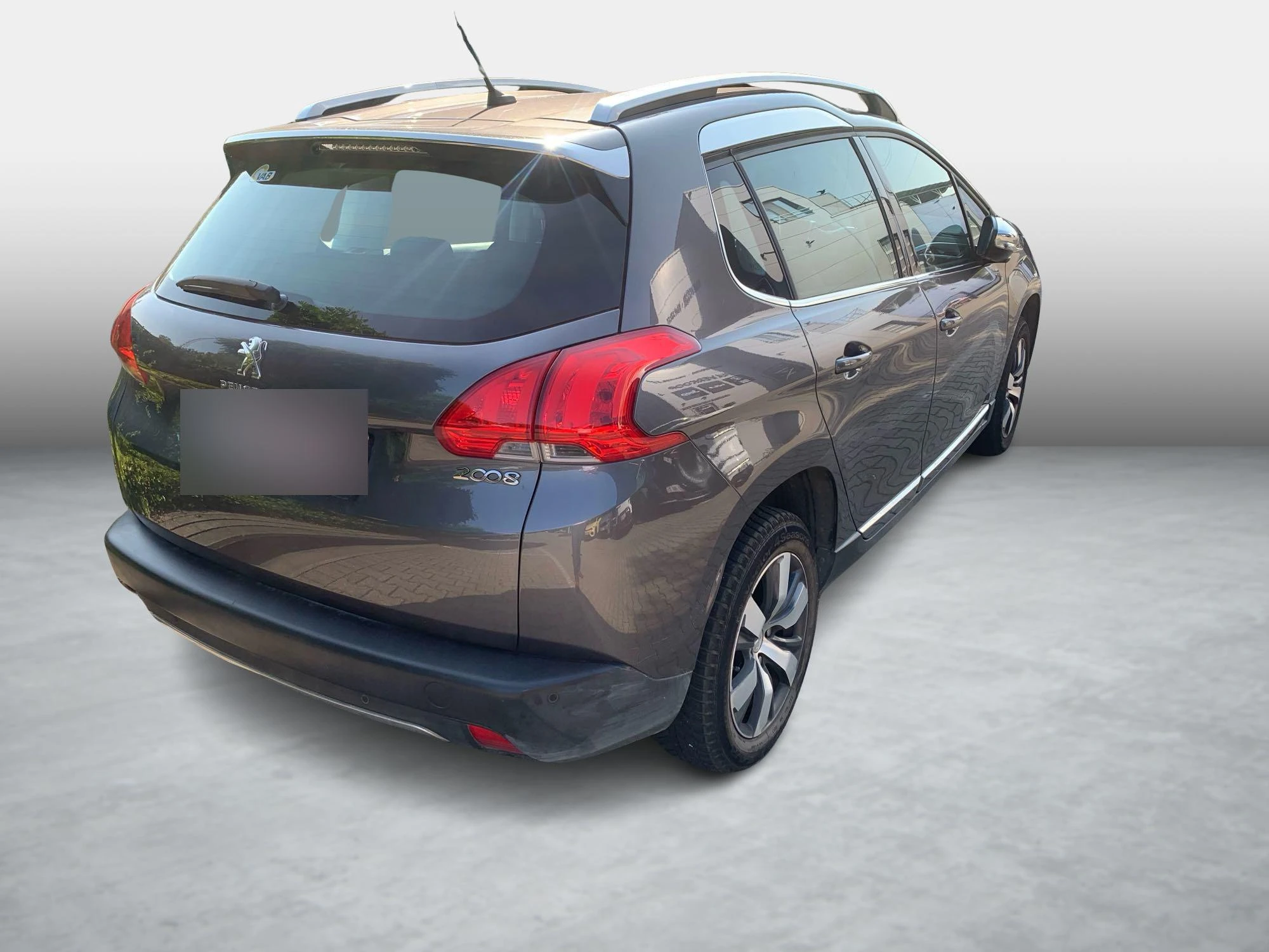 Peugeot-2008-image-2