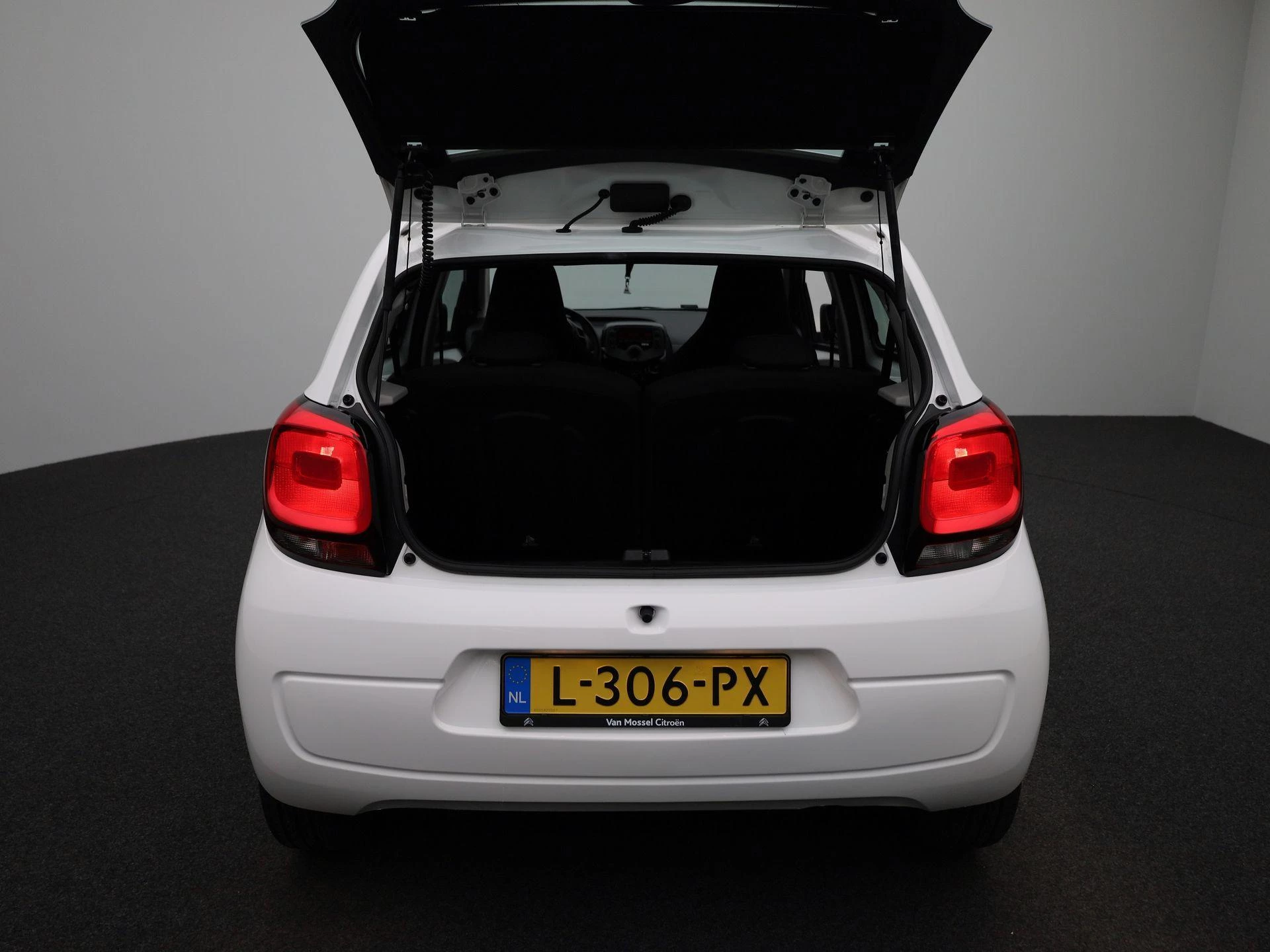 Citroën-C1-image-12