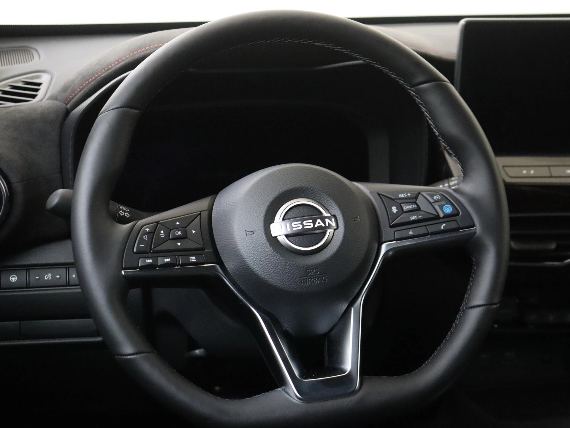 Nissan-Juke-image-14