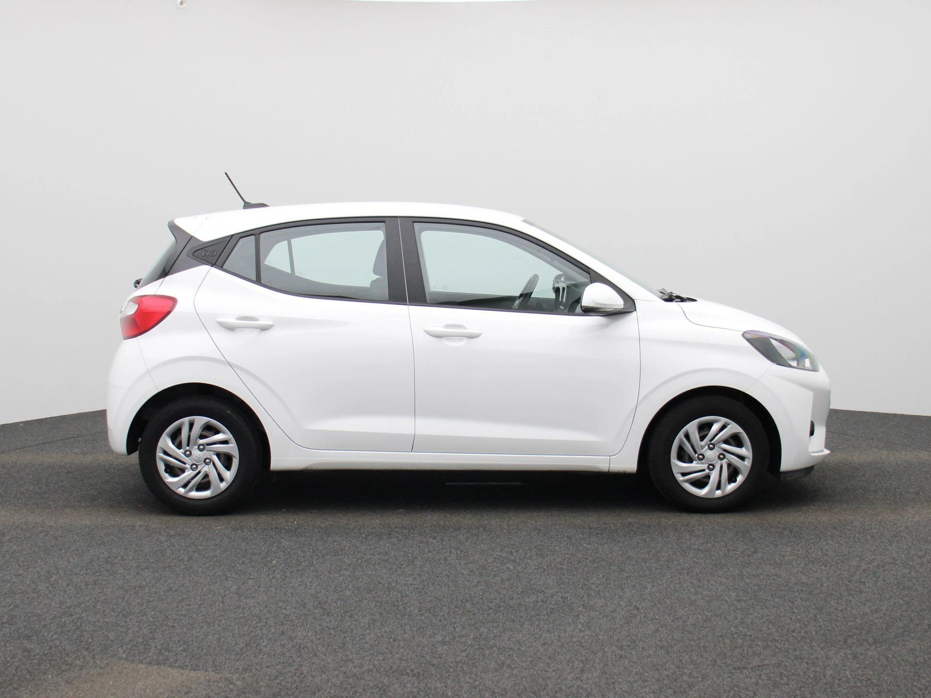 Hyundai-i10-image-5