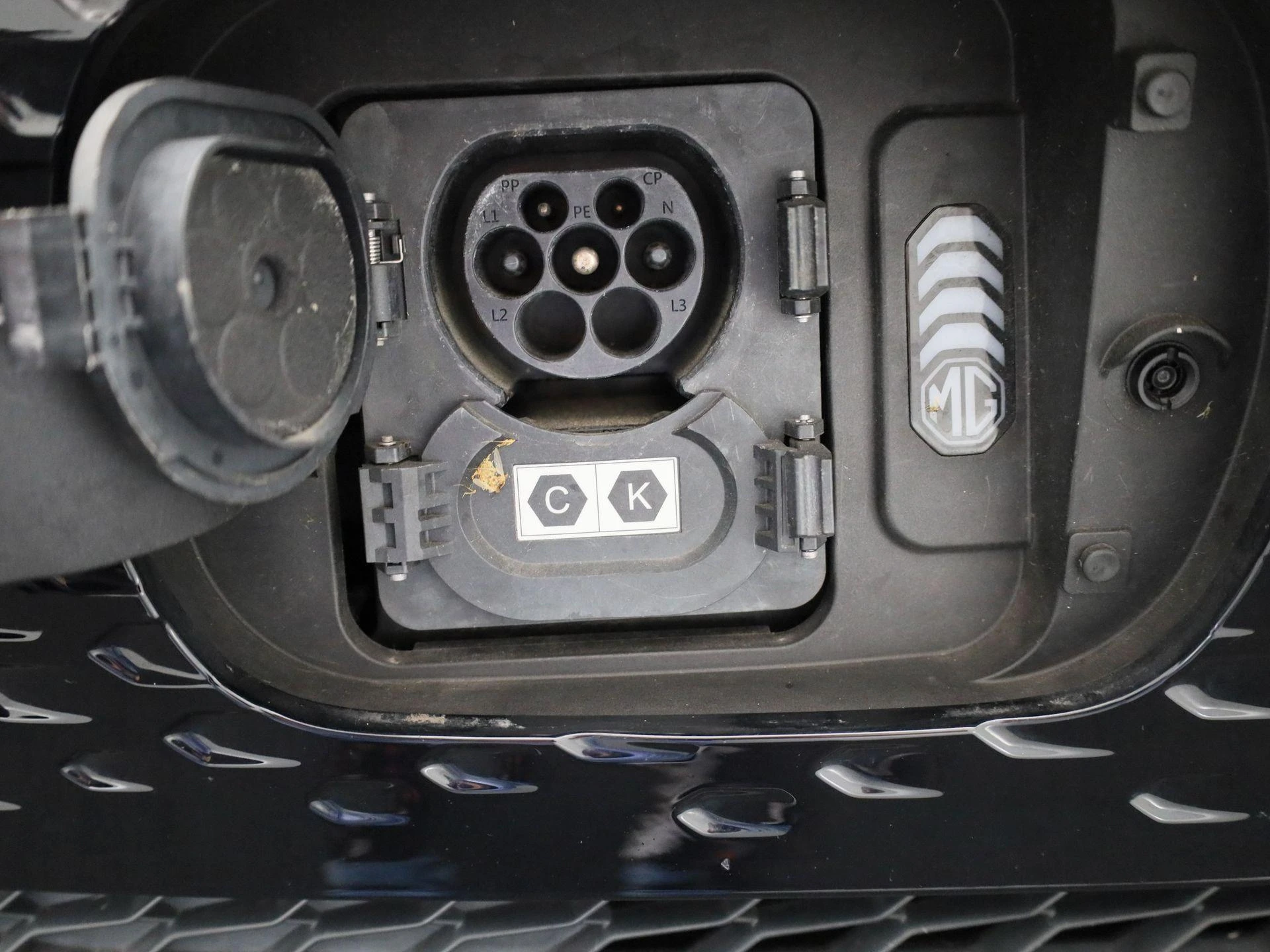 MG-ZS EV-image-33