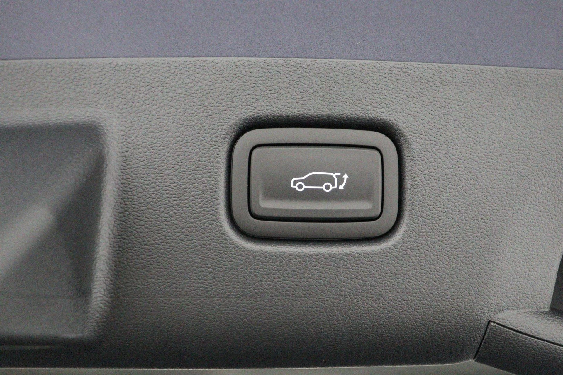 Hyundai Kona 1.6 GDI HEV Premium
