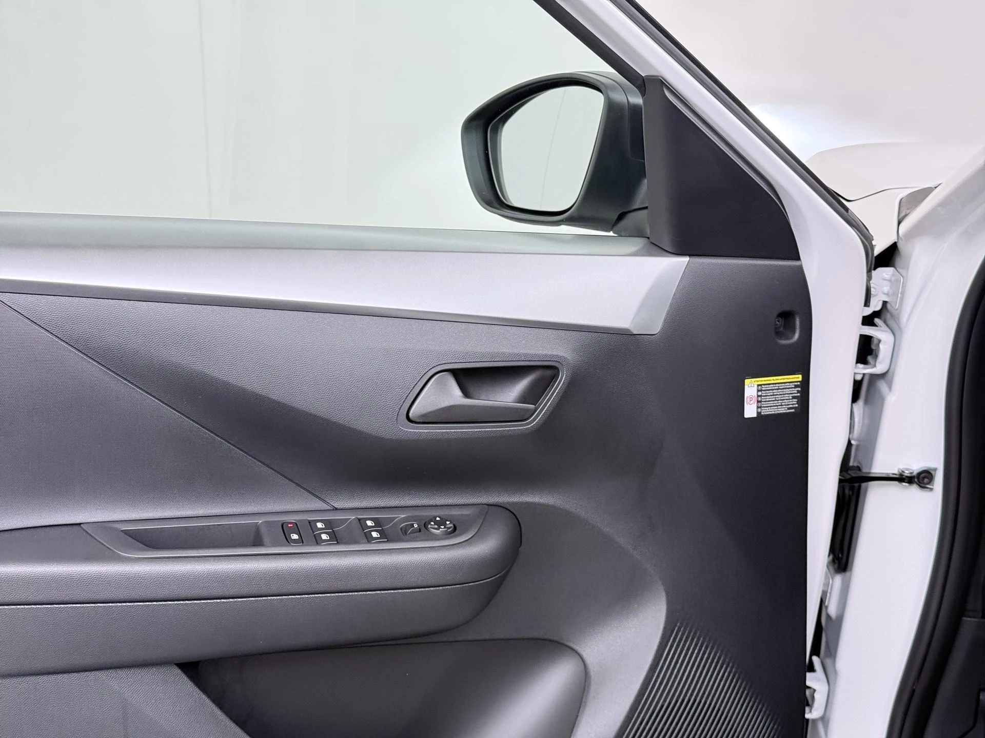 Opel-Frontera-image-29