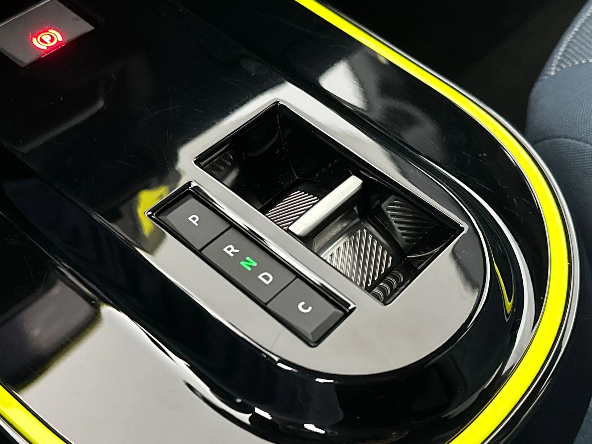 Fiat-Grande Panda-image-16