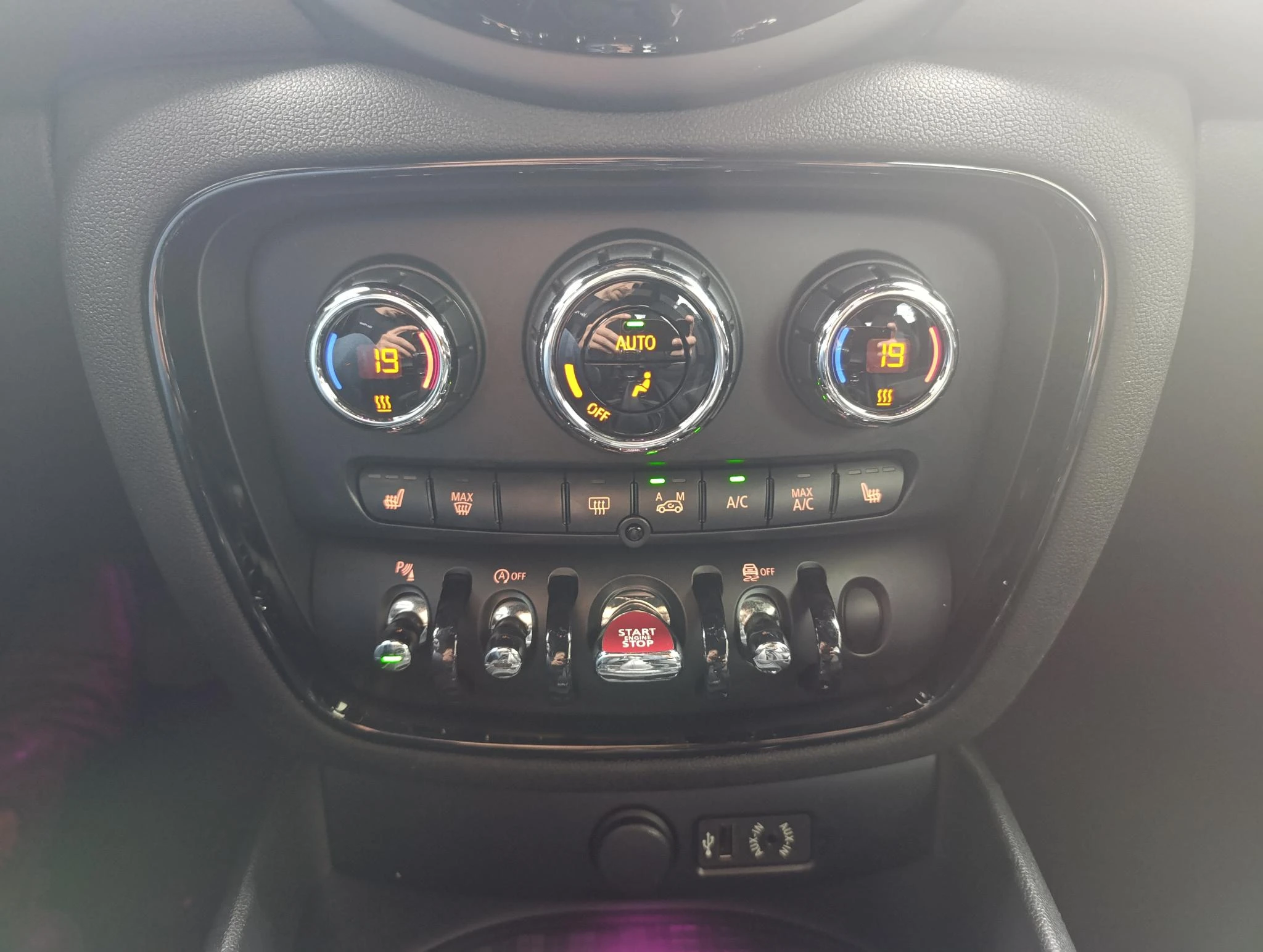 MINI-Clubman-image-18