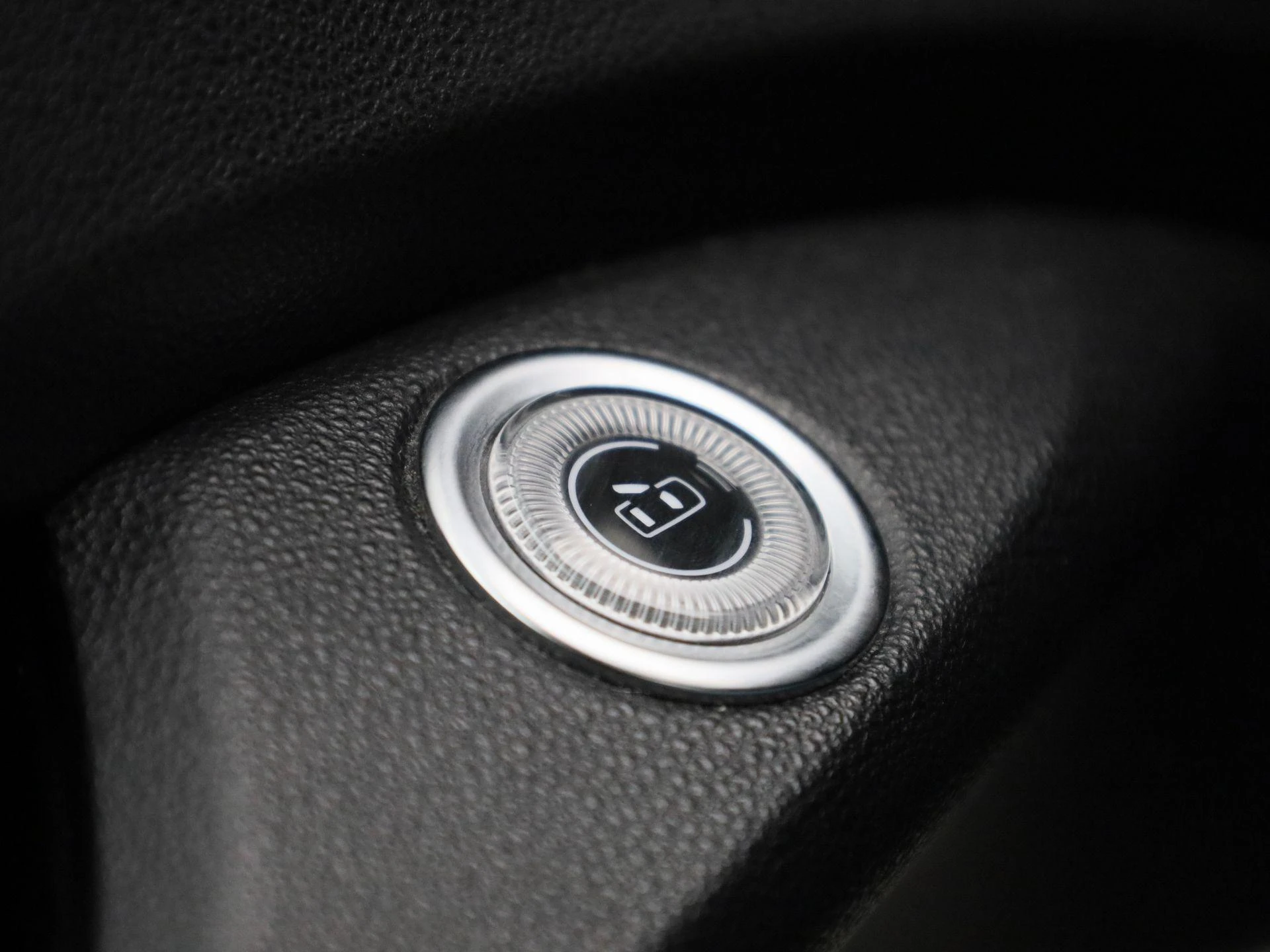 Fiat-500e-image-30