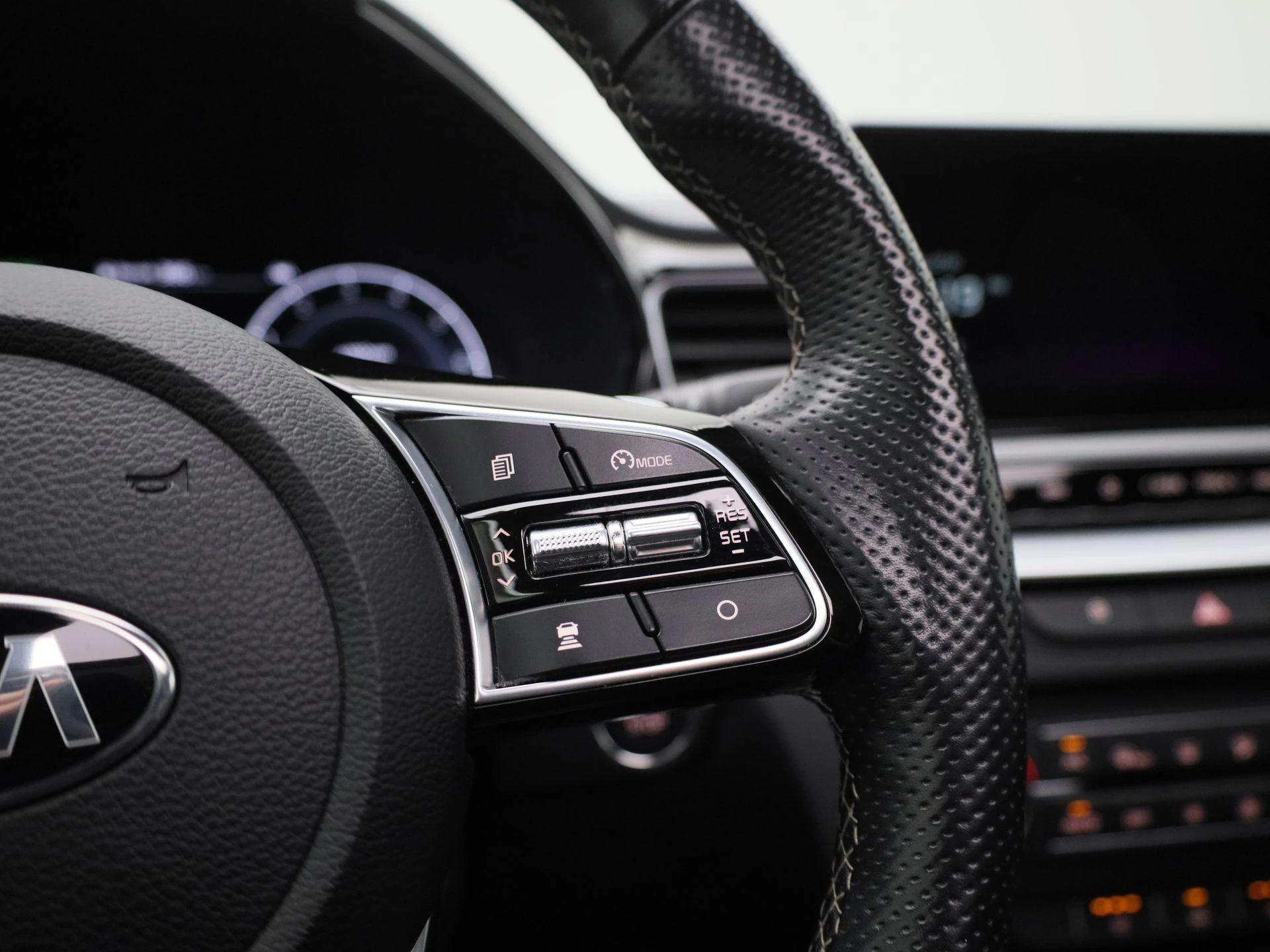 Kia-ProCeed-image-19