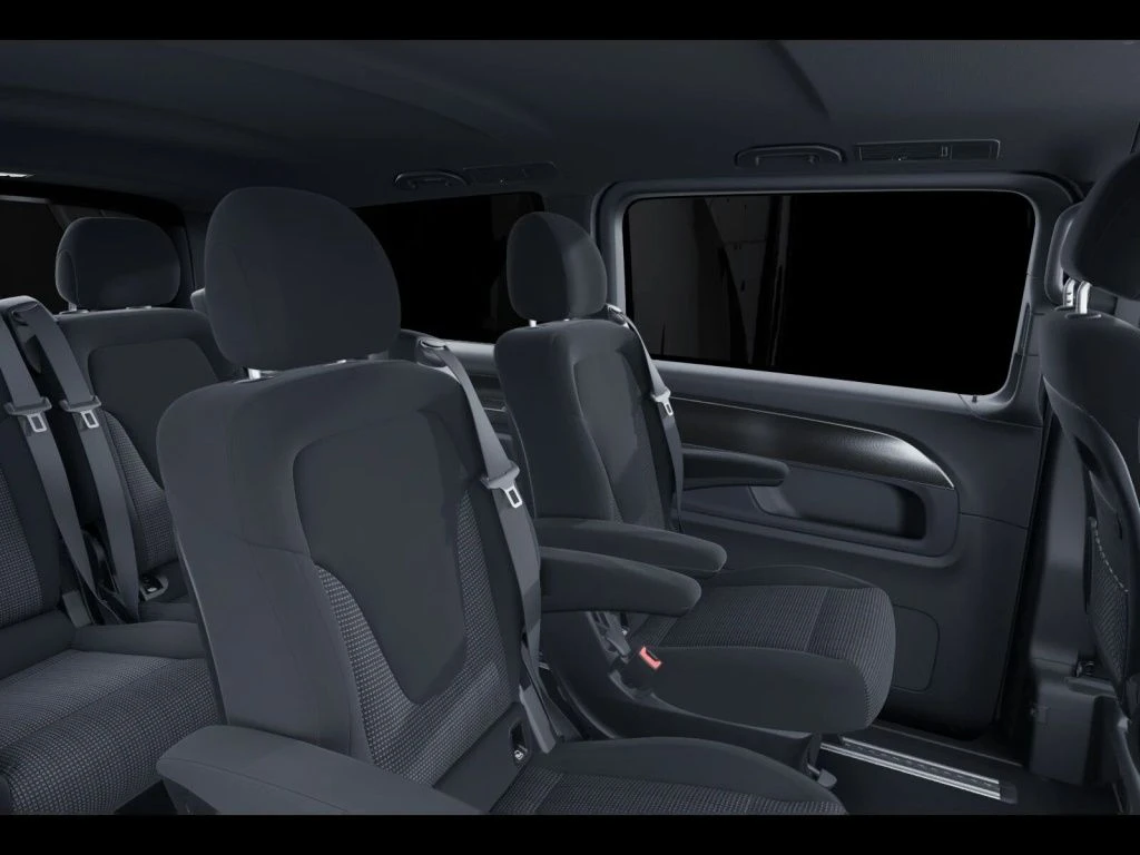 Mercedes-Benz-V-Klasse 300-image-11